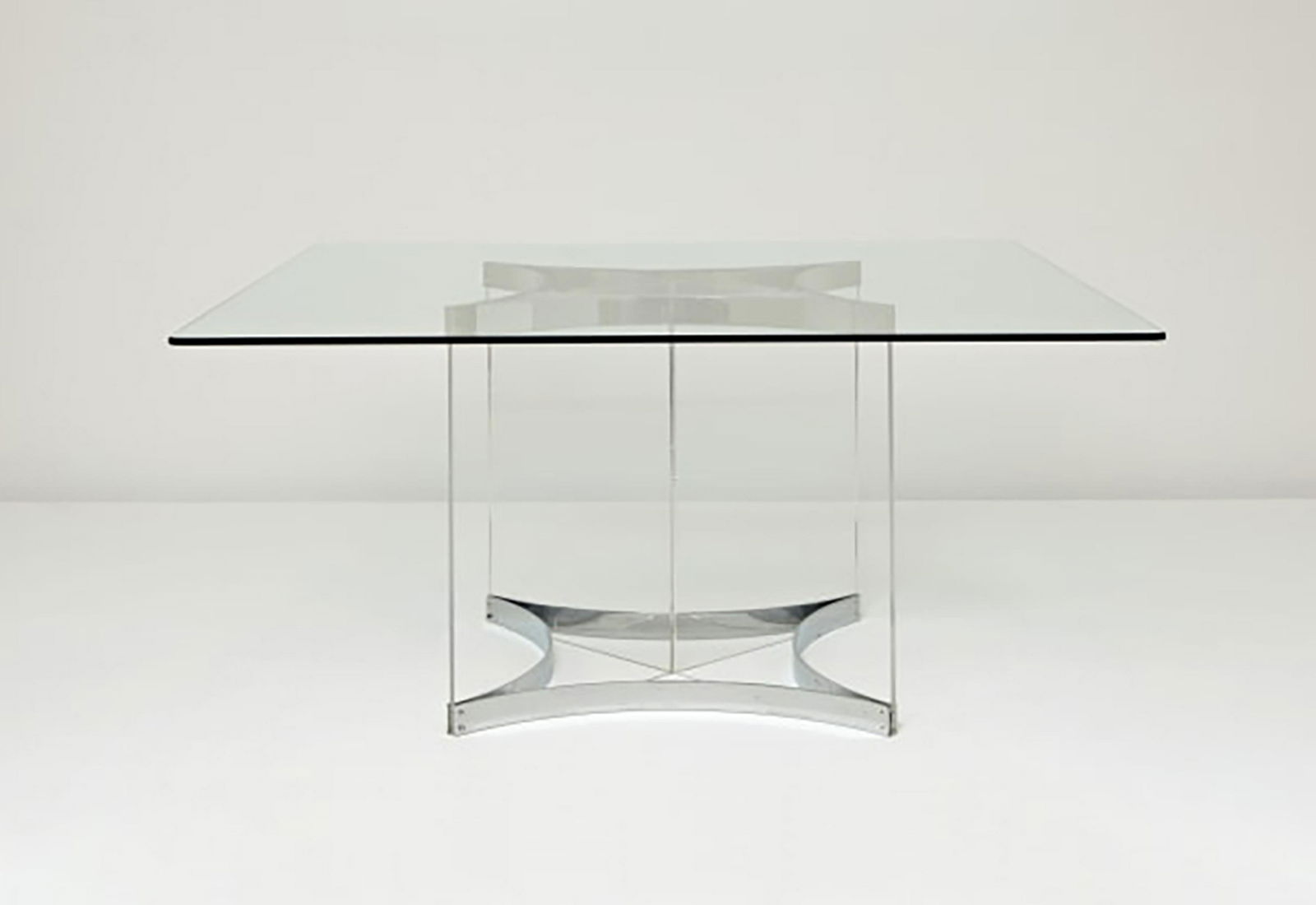 ALESSANDRO ALBRIZZI. Perspex table. 1970s (1 of 5)