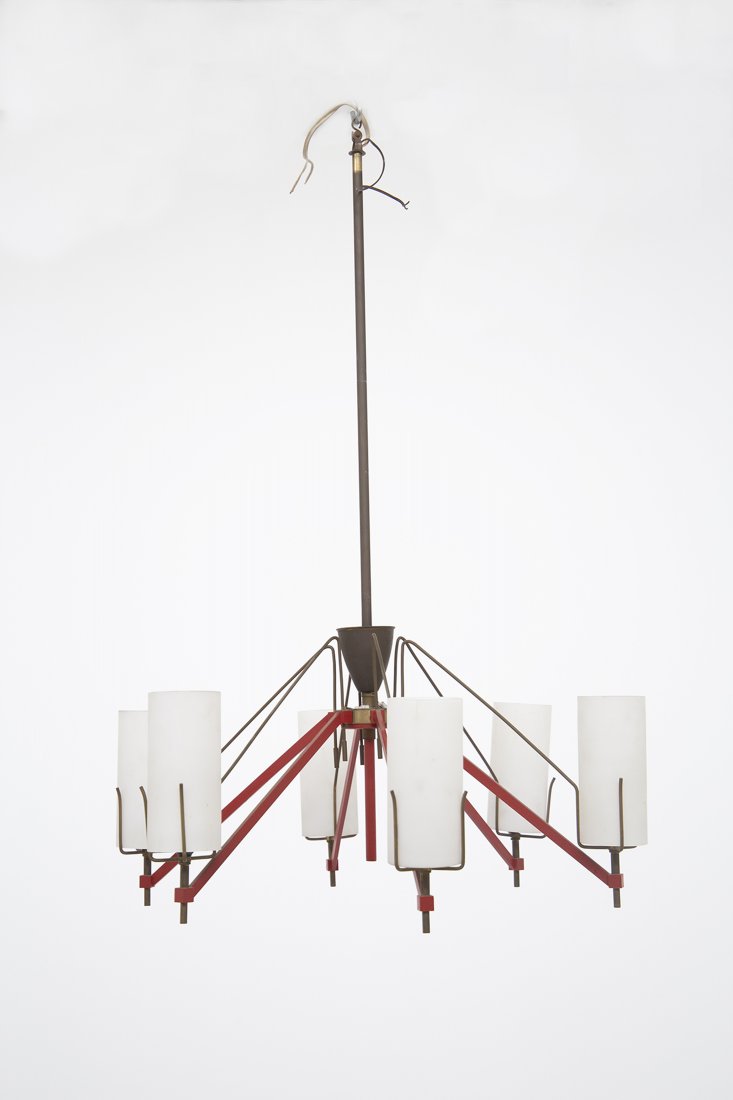 Aluminium chandelier. Italy. 1950s: Lampadario in alluminio verniciato rosso, vetro e ottone. Manifattura italiana. Anni '50. Mis. Diam. cm. 21 ca. Val. 500/700