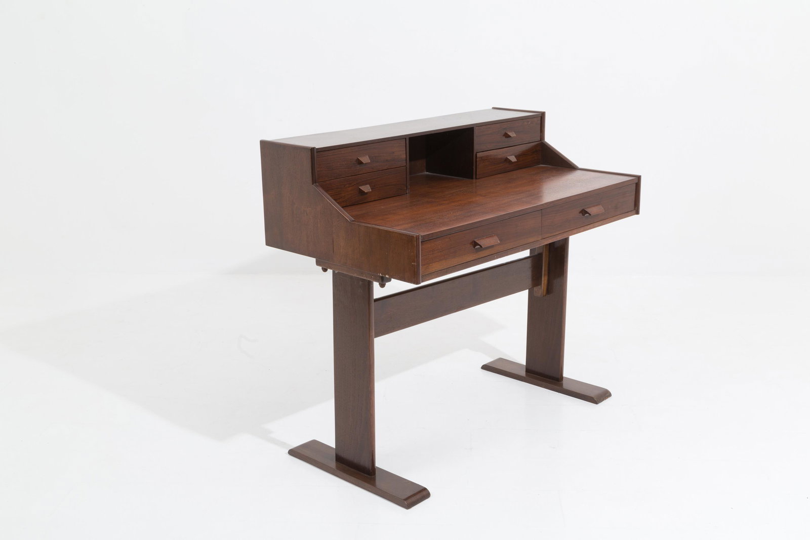GIANFRANCO FRATTINI (Attr.) Wooden writing desk (1 of 5)