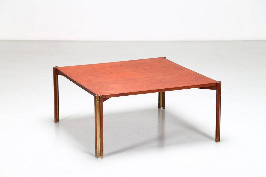 ICO PARISI. Castore coffee table for STILDOMUS (1 of 5)