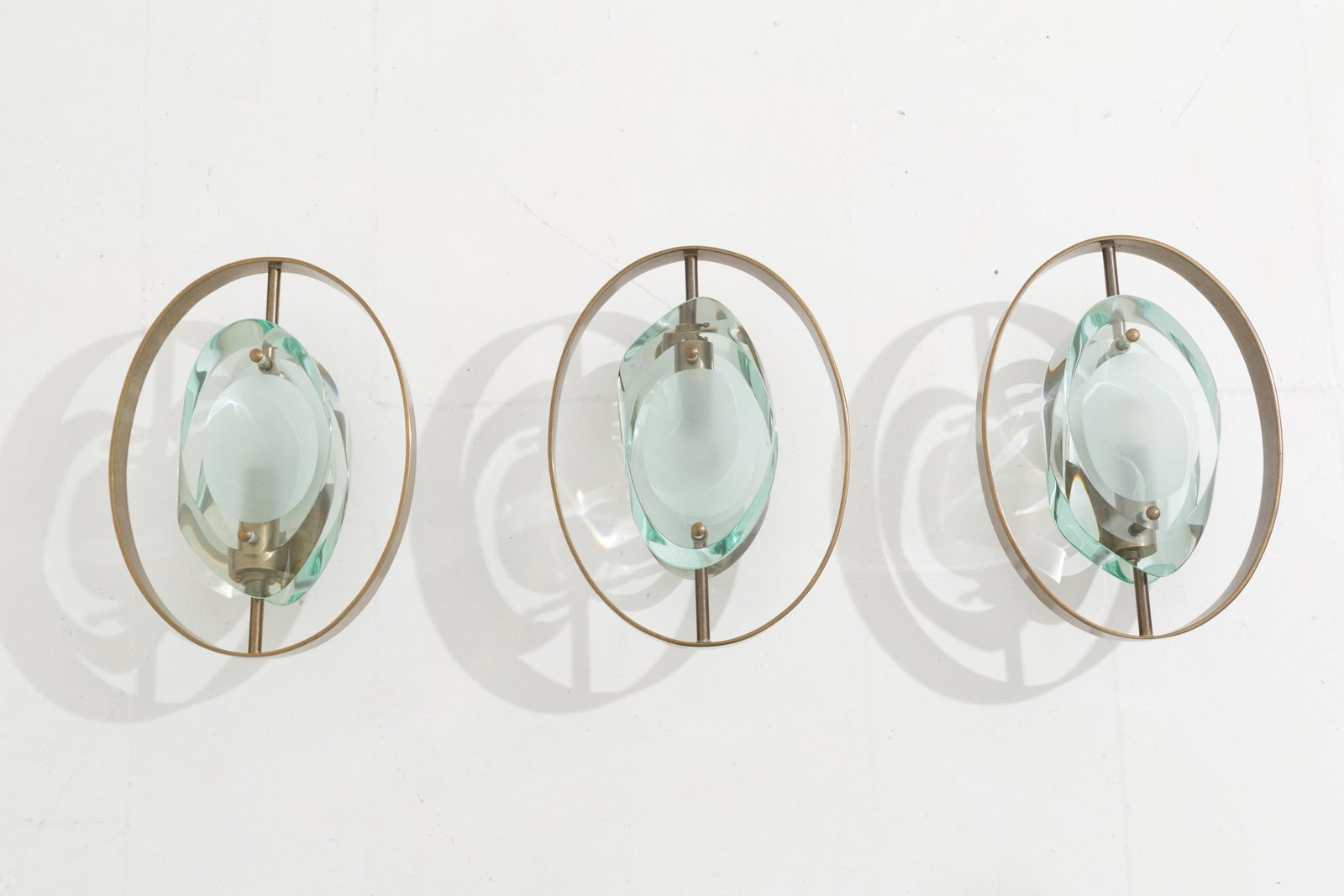 M. INGRAND. Three sconces mod. 2240. FONTANA ARTE (1 of 5)