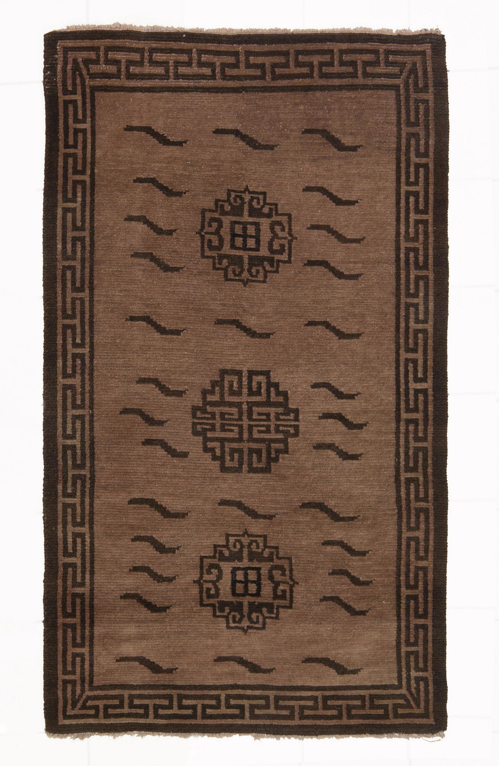 Khaden carpet with three medallions. Tibet. 1900 (1 of 2)