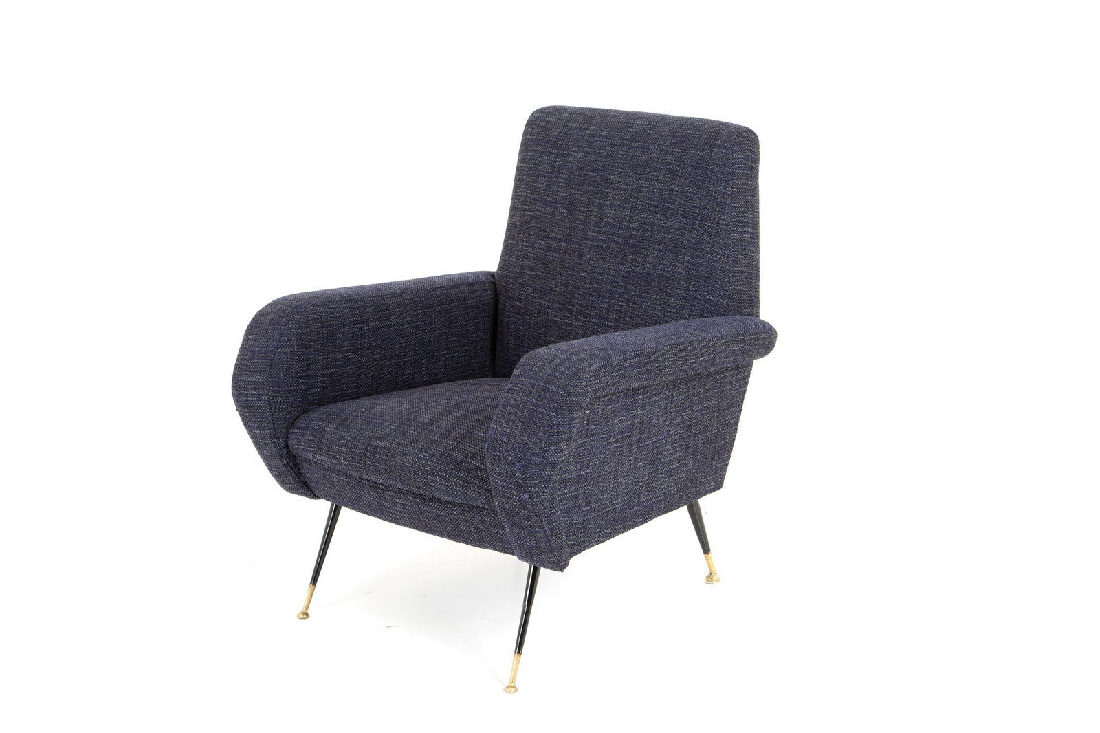GIGI RADICE (Attr.). Lounge chair for MINOTTI: GIGI RADICE (Attr.). Armchair padded and covered with fabric in shades of blue and legs in black-stained metal with brass tips. MINOTTI production. 50s. 86x75x75cm approx. GIGI RADICE (Attr.). Poltron