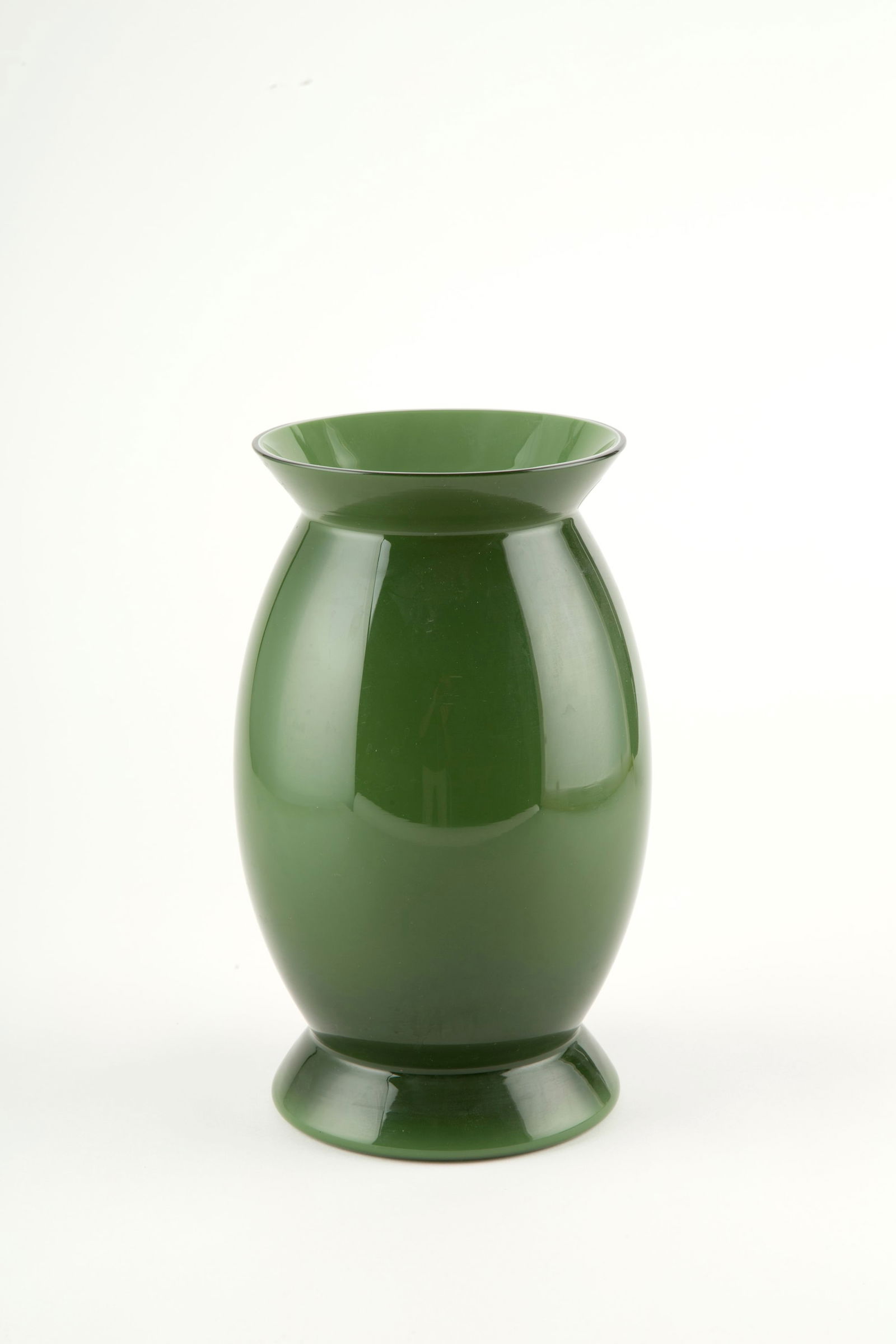 ALESSANDRO MENDINI. Green Idalion vase for VENINI (1 of 4)