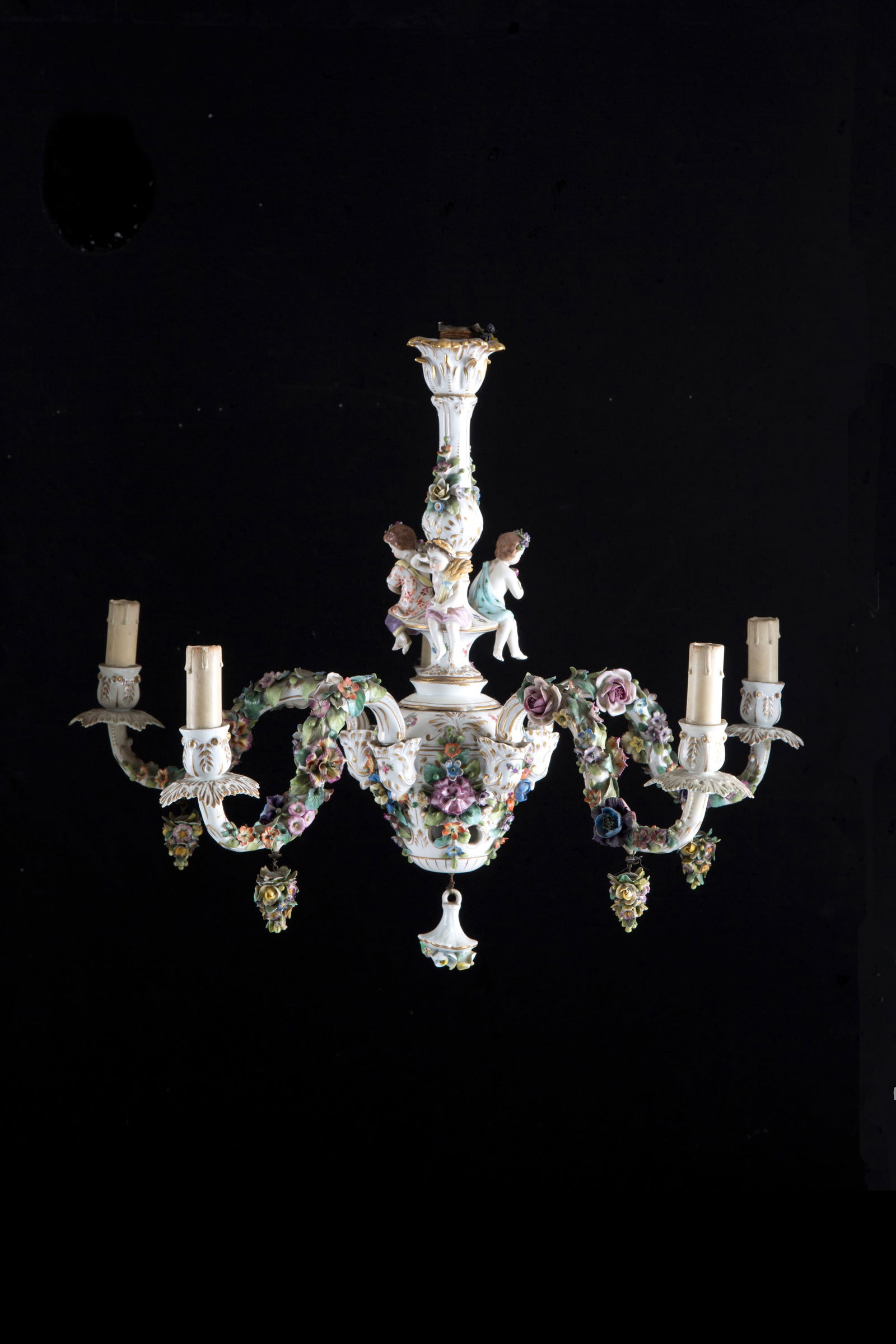 Porcelain chandelier (1 of 8)