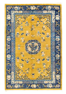 Peking Rug. China: Peking Rug. China. Mid 20th century. Excellent condition, full pile. 266x174 cm approx. Tappeto Pekino. Cina. Meta' XX secolo. Eccellente stato di conservazione, full pile. 266x174 cm ca.