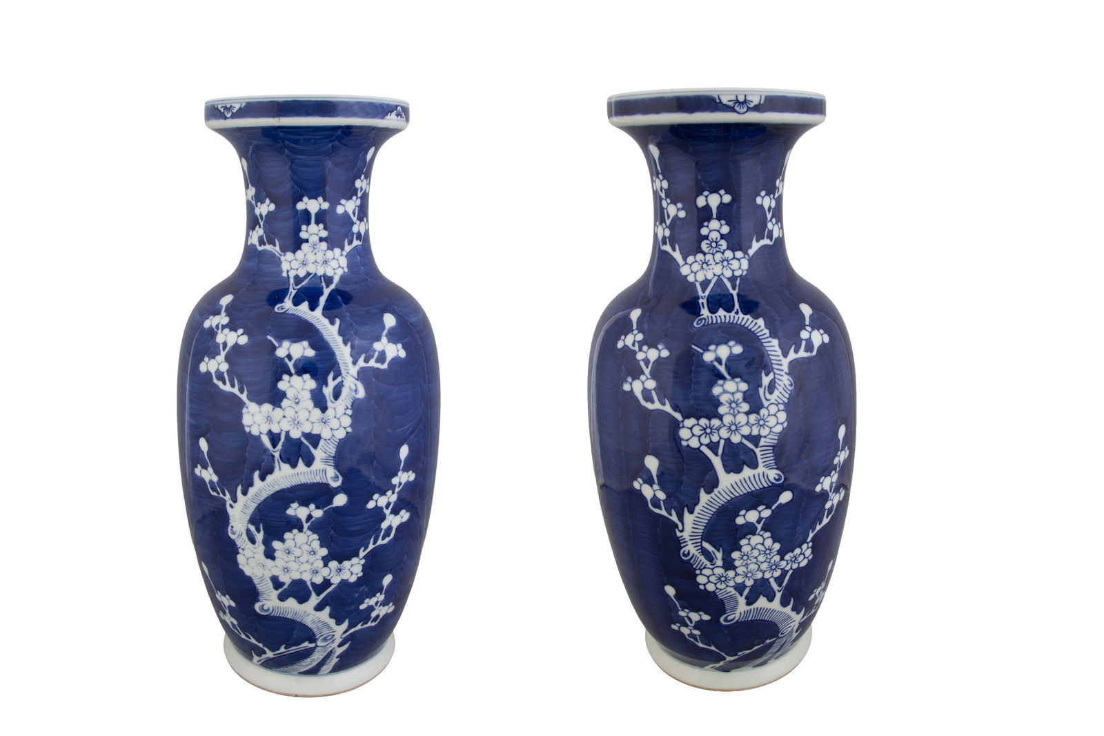 Pair of vases (1 of 3)
