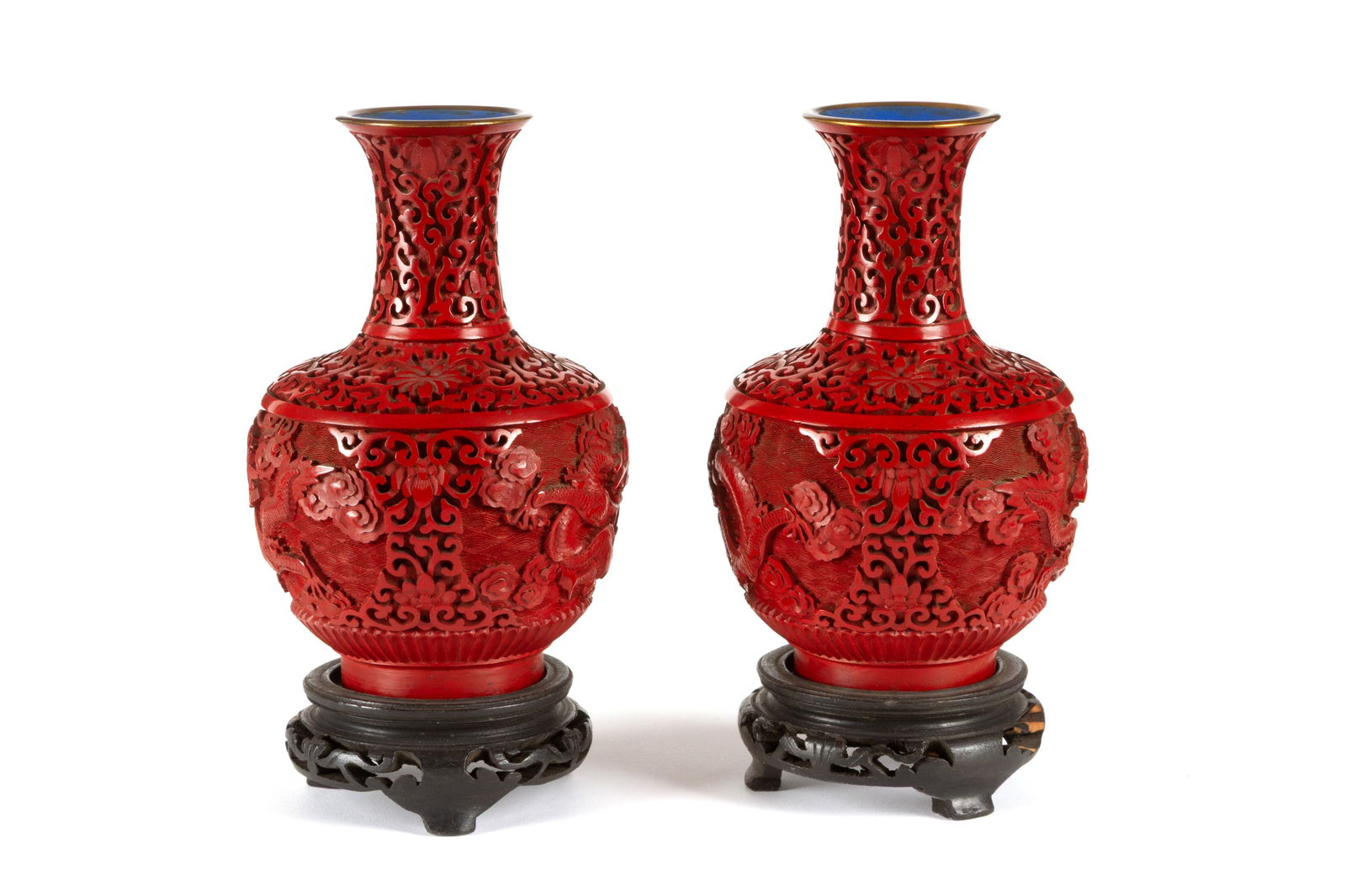 Two red lacquer jars - 2