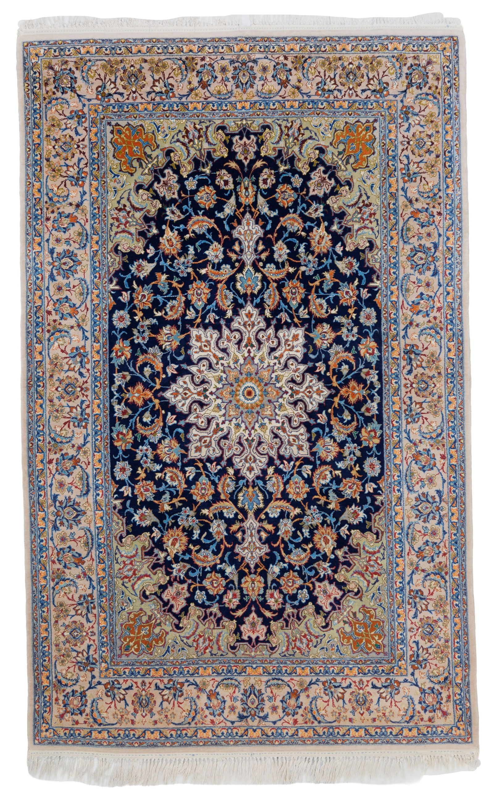 Isfahan wool and silk rug. Persia (1 of 6)