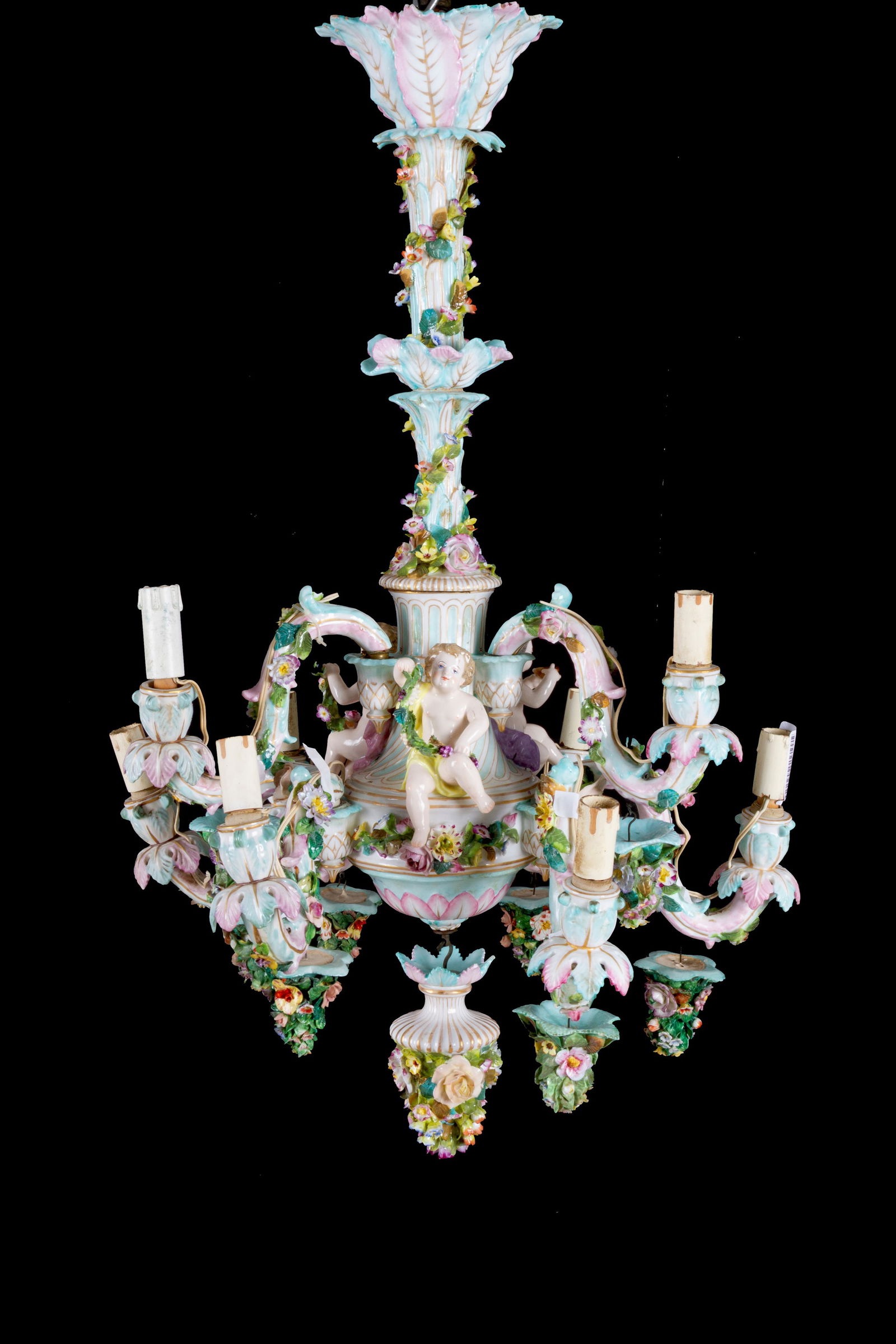 Nine-lights chandelier (1 of 6)