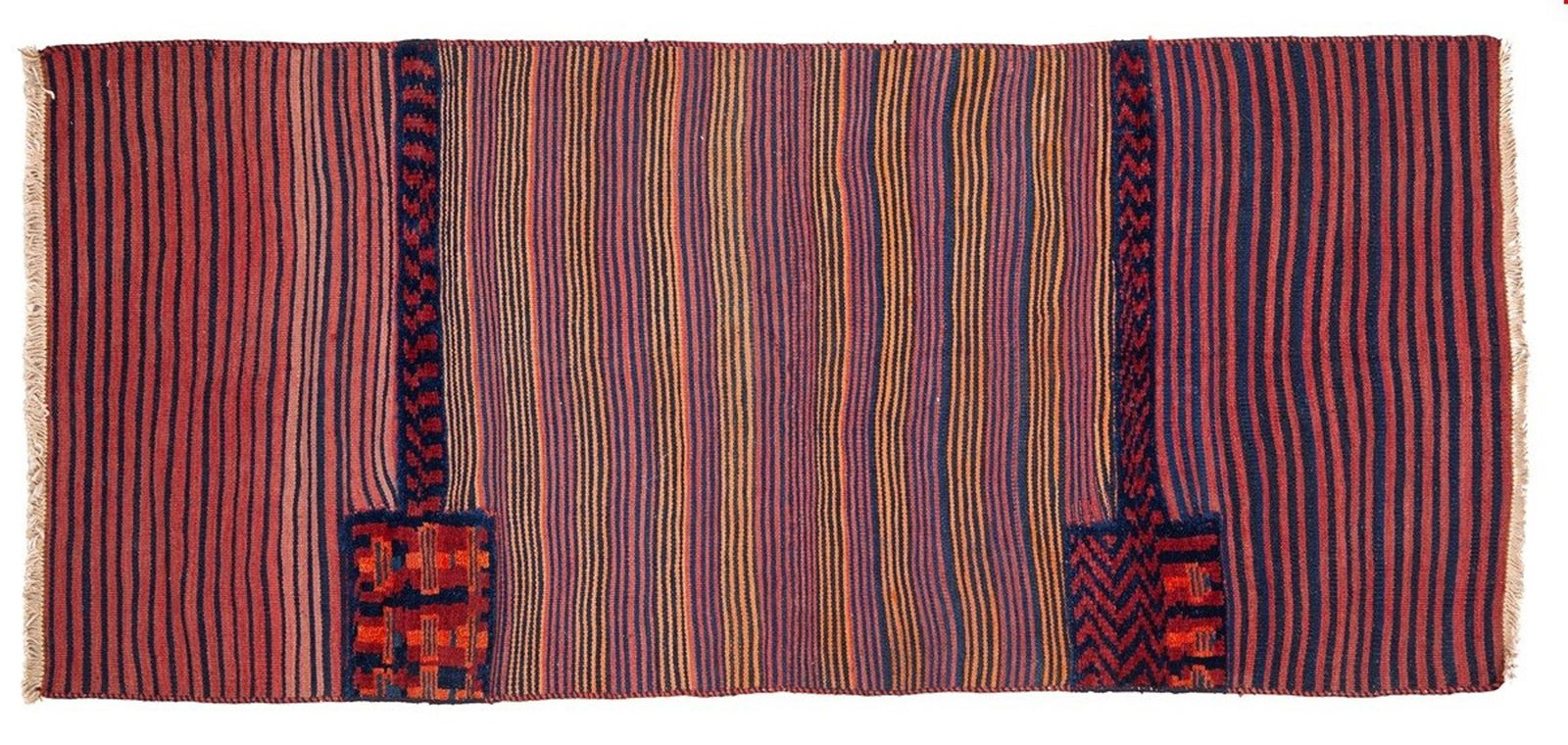 Tacheh Area Bakhtiari carpet. Persia (1 of 6)