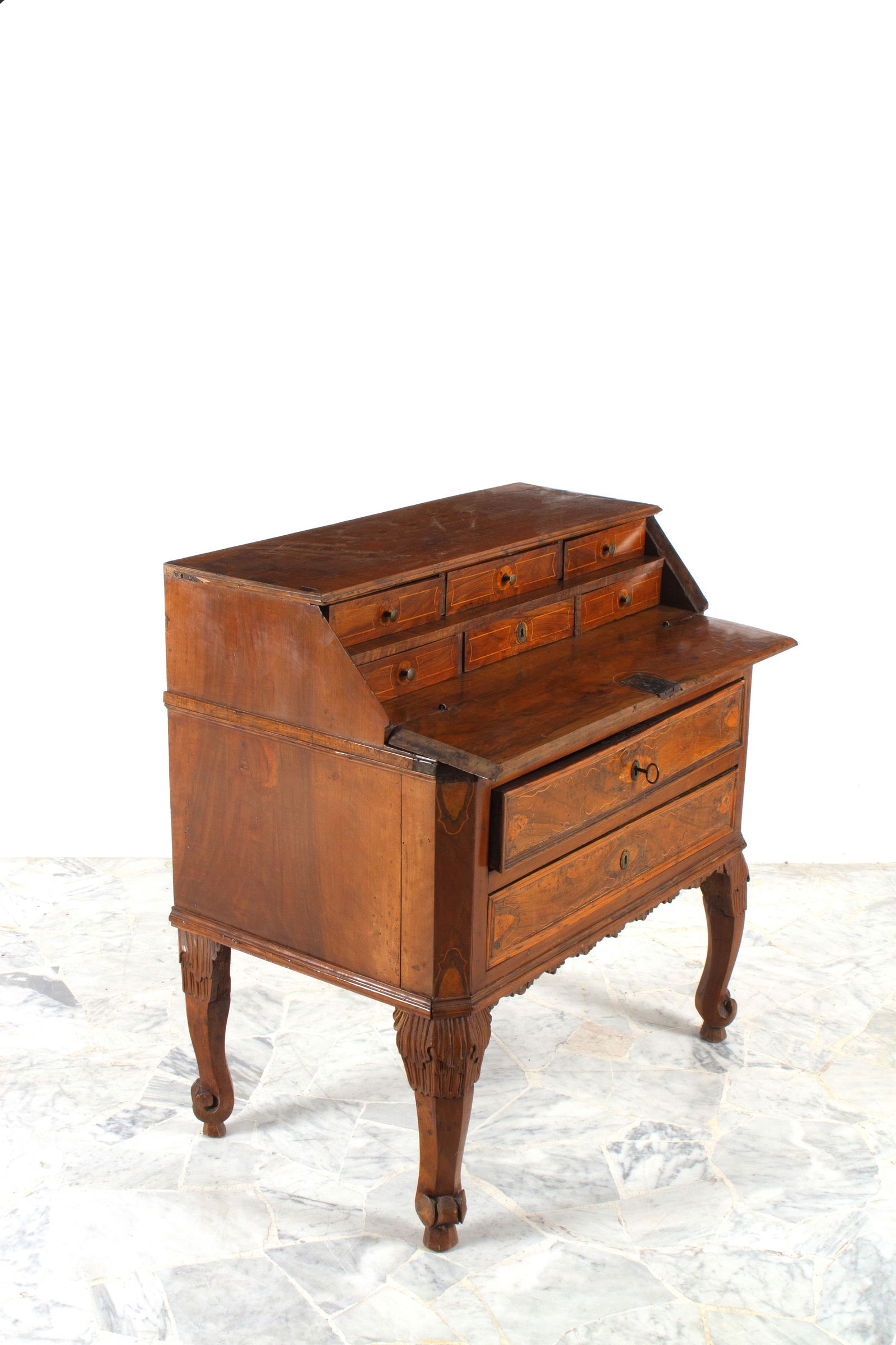 Drop-down cabinet - 3