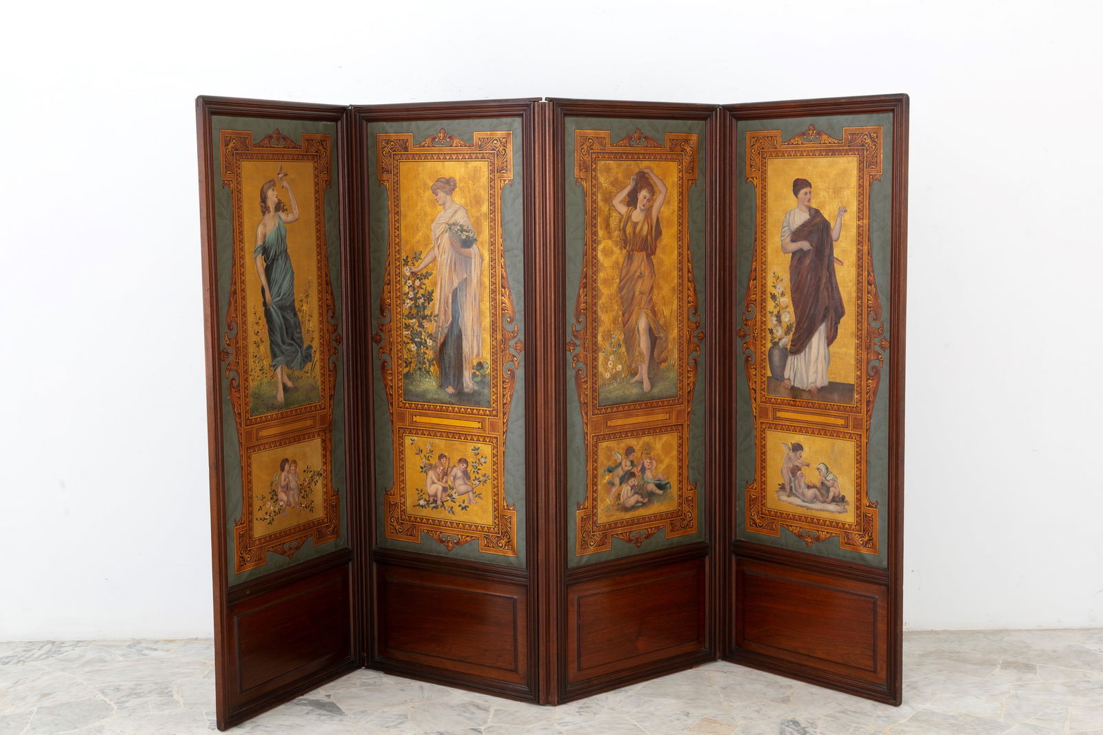 Liberty four-panel screen (1 of 7)