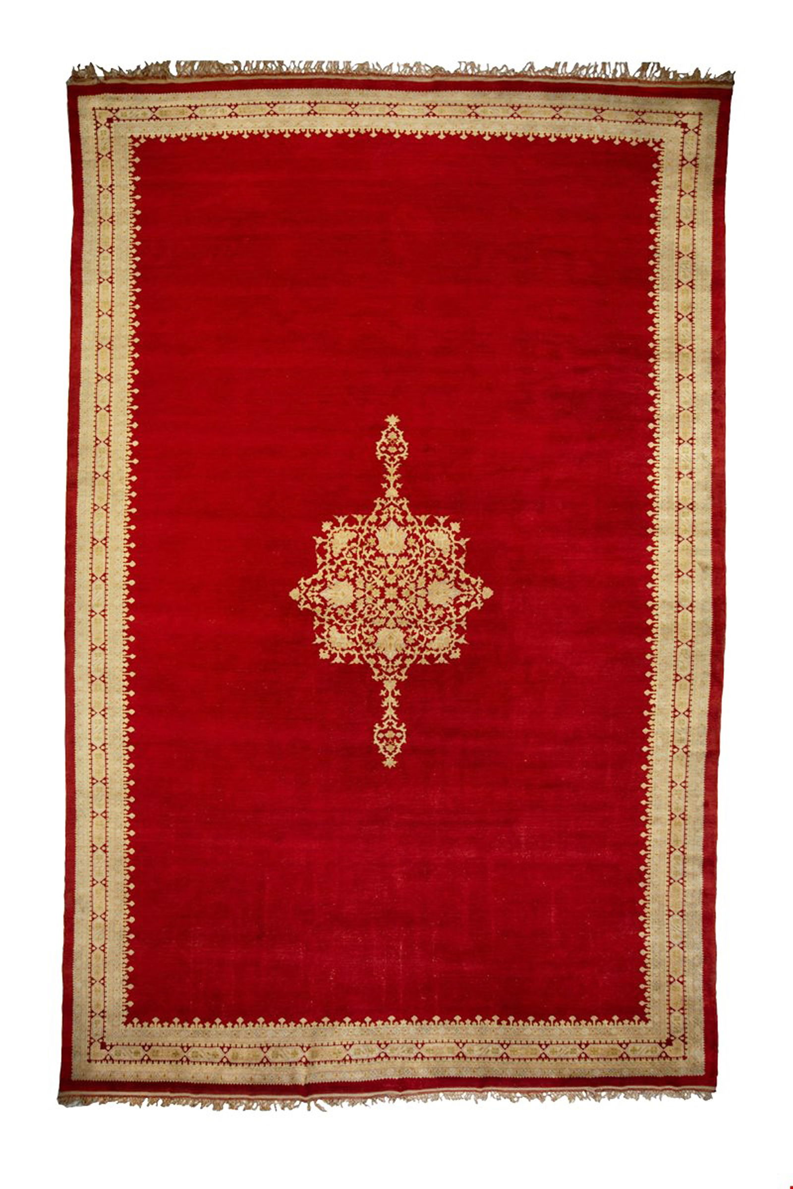 Sivas carpet. Anatolia: Sivas carpet. Anatolia. Early 20th century. Excellent condition, no restorations or damaged areas, four original sides. 500x350 cm approx. Tappeto Sivas. Anatolia. Inizi XX secolo. Eccellente stato di