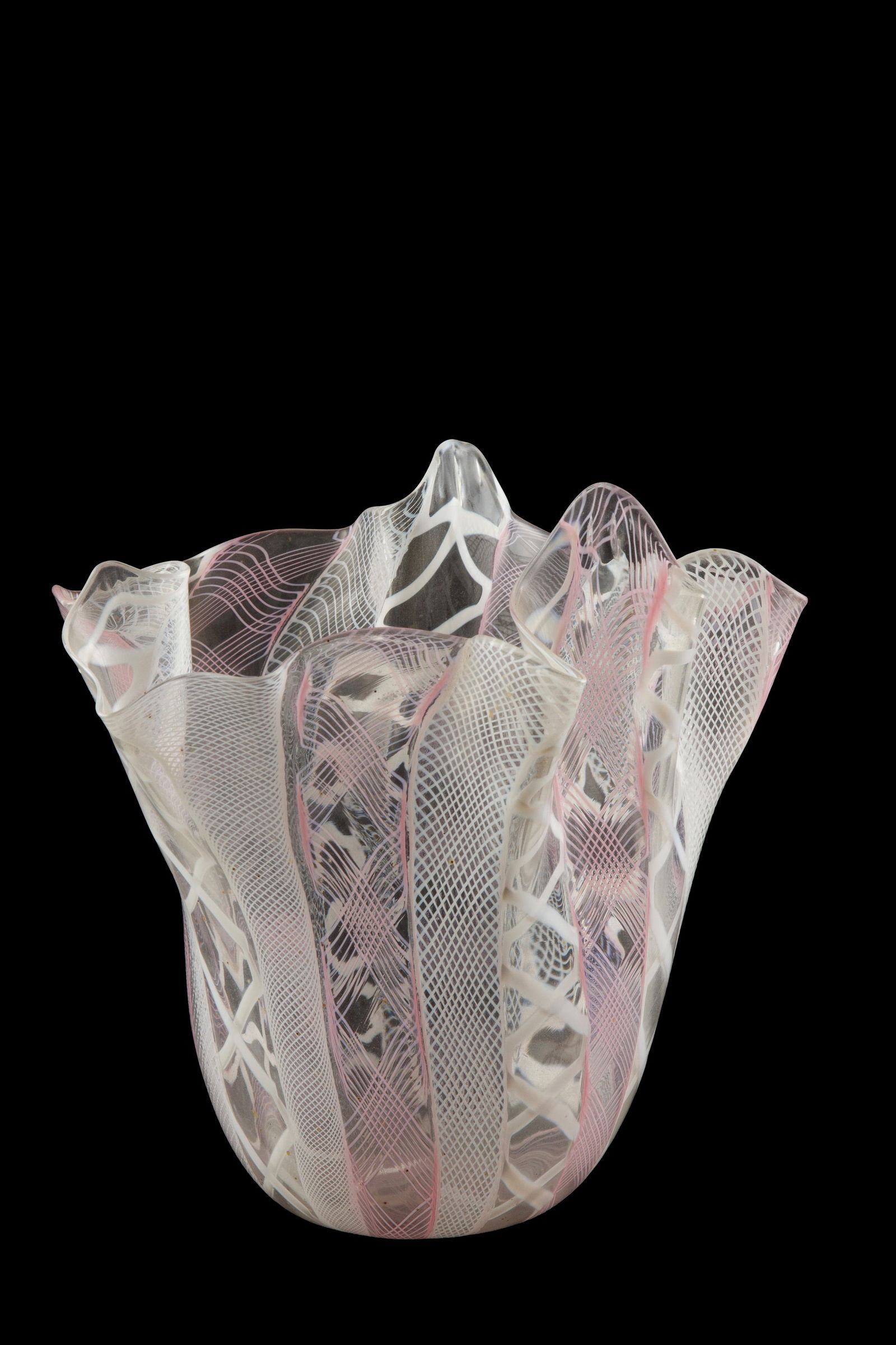 Pink handkerchief vase (1 of 4)