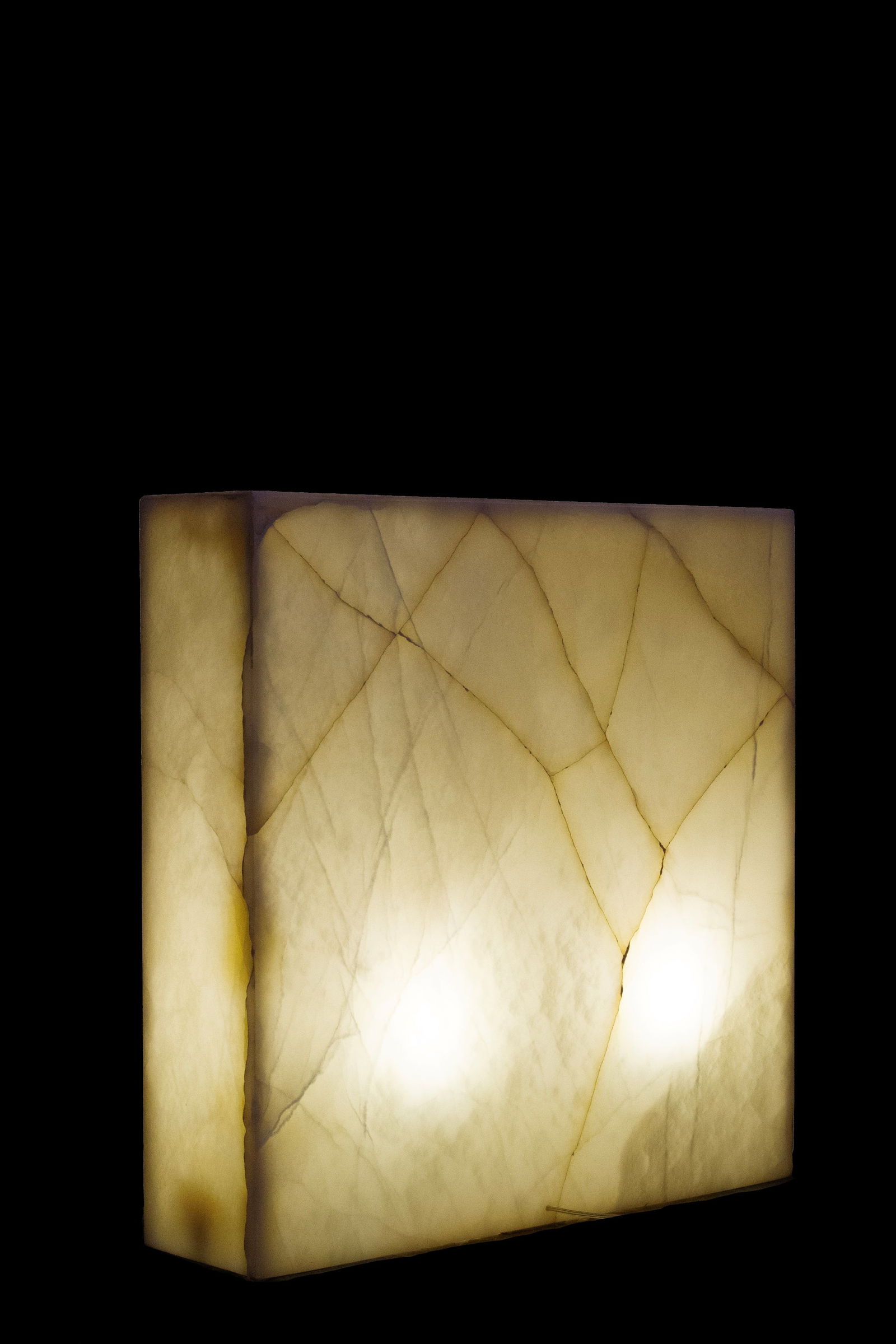 Alabaster lamp (1 of 5)