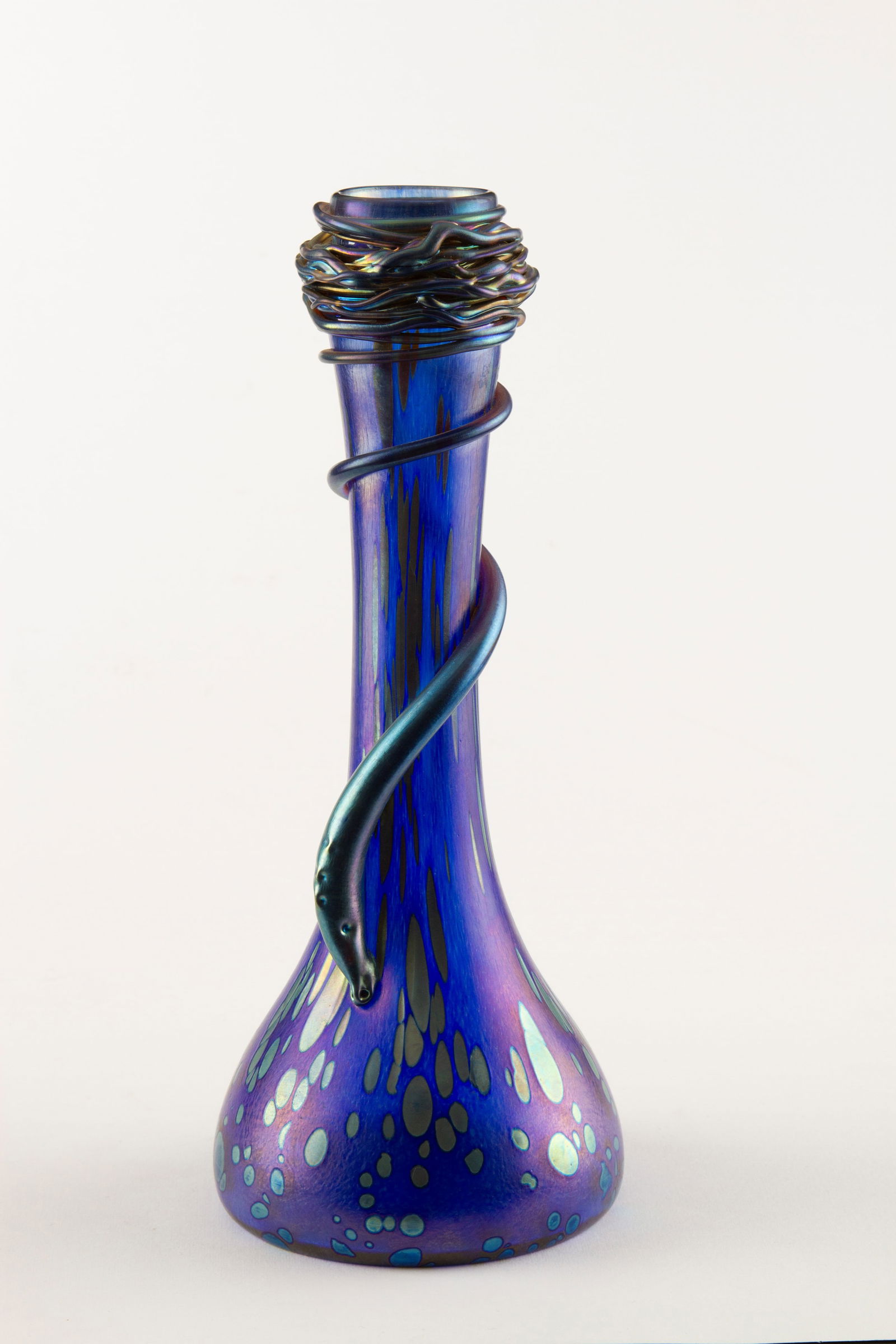 Glass vase. LOETZ (Attr.) (1 of 5)