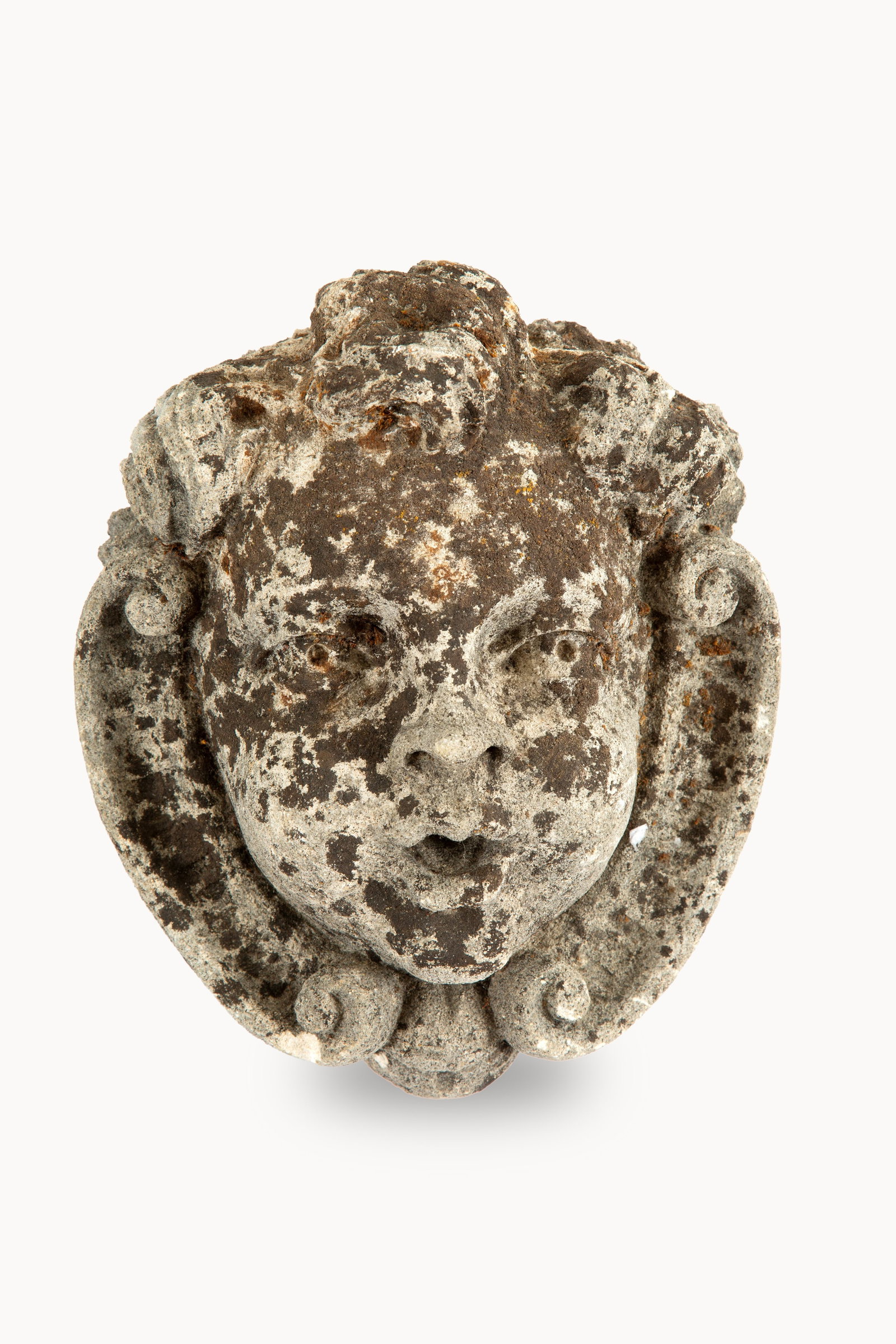 Sculpture "MASCARON"  (1 of 2)