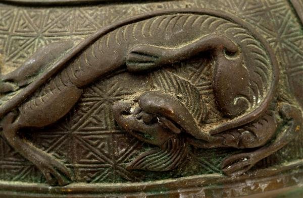 Meiji Japanese Bronze Hand Warmer w Dragon - 3