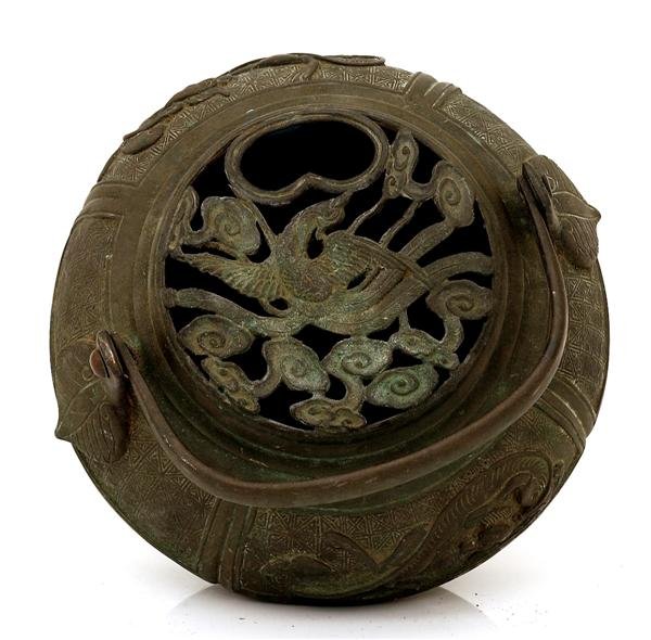 Meiji Japanese Bronze Hand Warmer w Dragon - 7