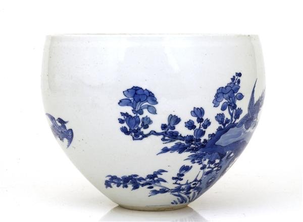 19C Chinese Blue & White Porcelain Fish Bowl - 7