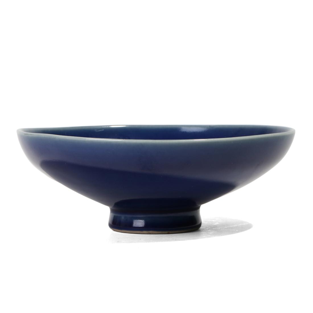 A SACRIFICIAL-BLUE GLAZED STEMBOWL (1 of 7)