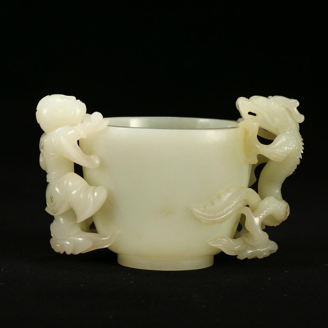 A WHITE JADE CUP WITH BEAST-FORMED HANDLES (1 of 7)