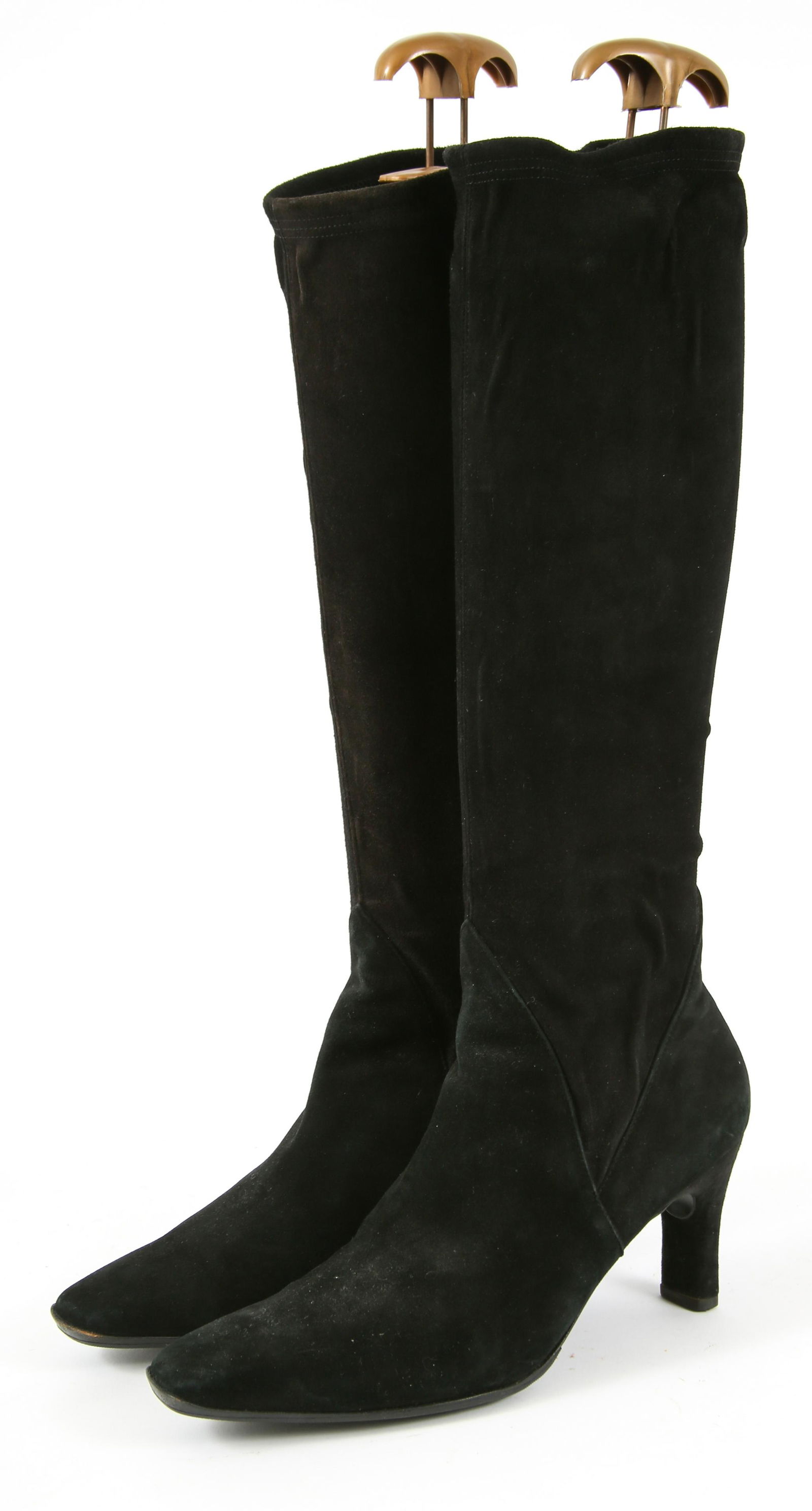 WOMEN'S SALVATORE FERRAGAMO BLACK SUEDE KNEE HIGH BOOTS: WOMEN'S SALVATORE FERRAGAMO BLACK SUEDE KNEE HIGH BOOTS Women's Salvatore Ferragamo black suede knee high boots. Size: Not marked. (11 x 3.75")