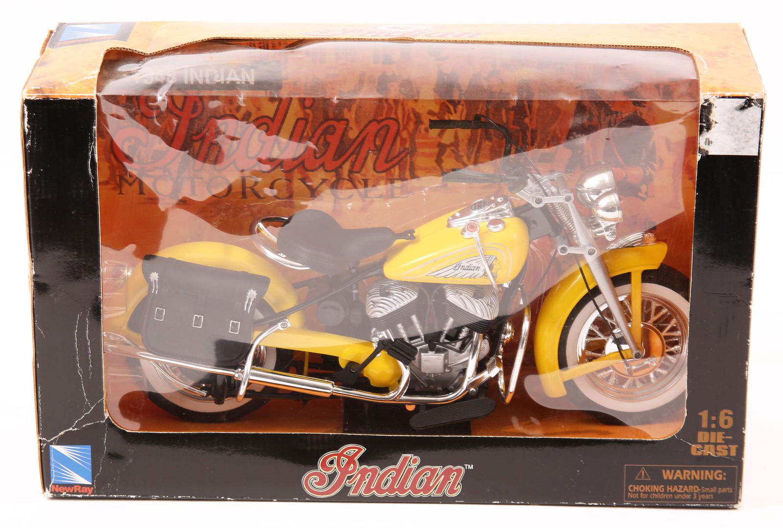 NEWRAY 1948 INDIAN MOTORCYCLE MODEL: NEWRAY 1948 INDIAN MOTORCYCLE MODEL Yellow Box is slightly crumpled with a bit of dirt and a small tear due to storage New old stock Scale: 1:6