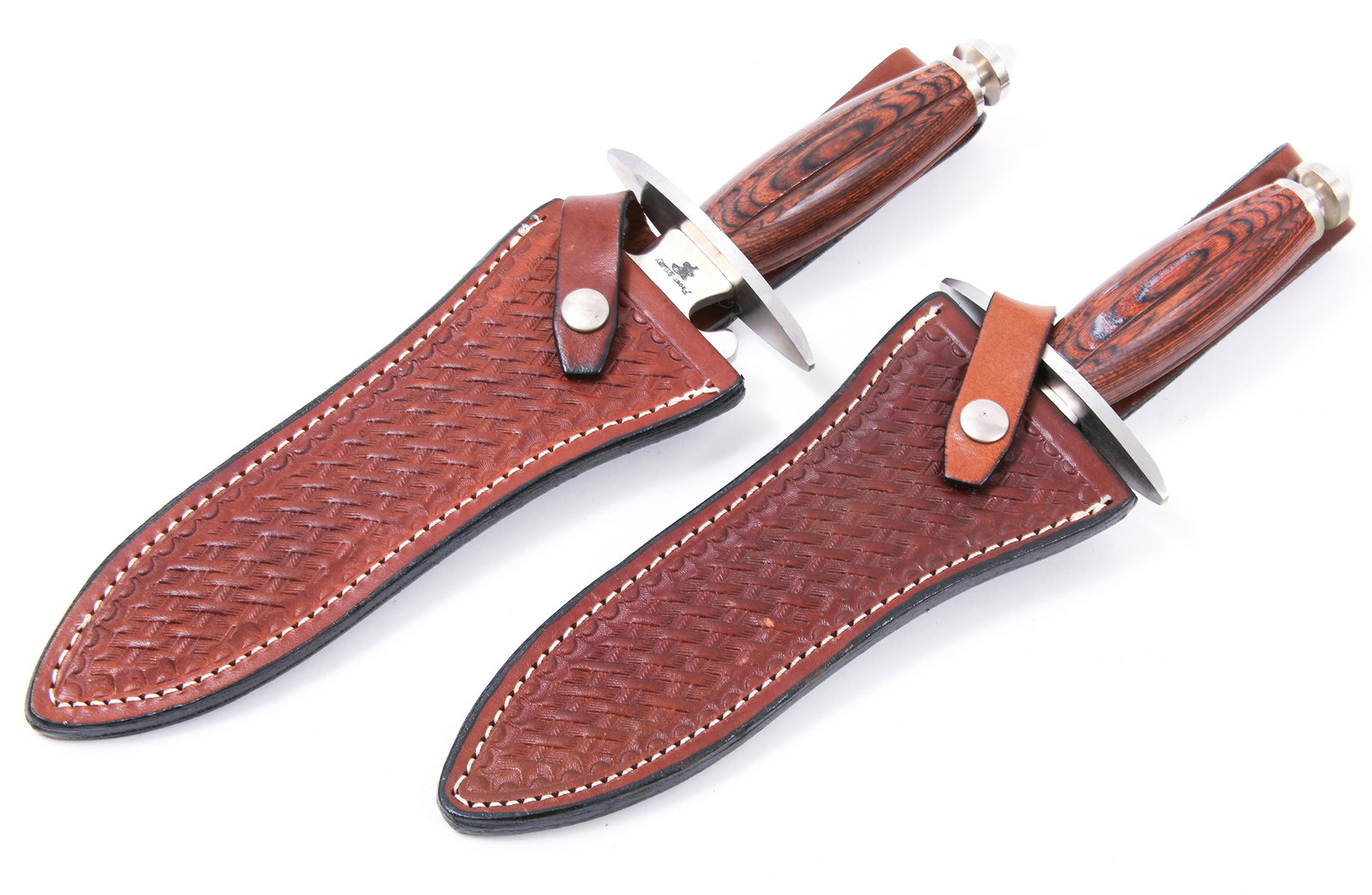 FROST CUTLERY LANCELOT DAGGER II FIXED BLADE KNIVES: FROST CUTLERY LANCELOT DAGGER II FIXED BLADE KNIVES Lot of two Lancelot Dagger II fixed blade knives with wood handles, includes leather sheaths. Made in Japan. Size: Overall length: 11.5", Blade leng