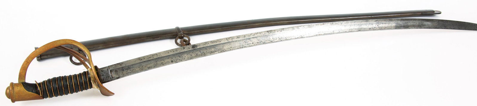 CIVIL WAR US 1864 AMES CAVALRY SWORD: CIVIL WAR US 1864 AMES CAVALRY SWORD US Cavalry sword dated 1864 made by Ames Mfg Co. in Chicopee, Massachusetts. Stamped "M.M" on ricasso. Includes scabbard. Blade length: 34.75"