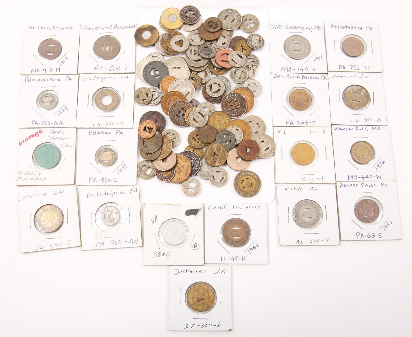 MIXED US TRAM WAY, BUS, TRANSIT TOKENS - LOT OF 100+: MIXED US TRAM WAY, BUS, TRANSIT TOKENS - LOT OF 100+ Lot of mixed US tramway, bus, and transit tokens.