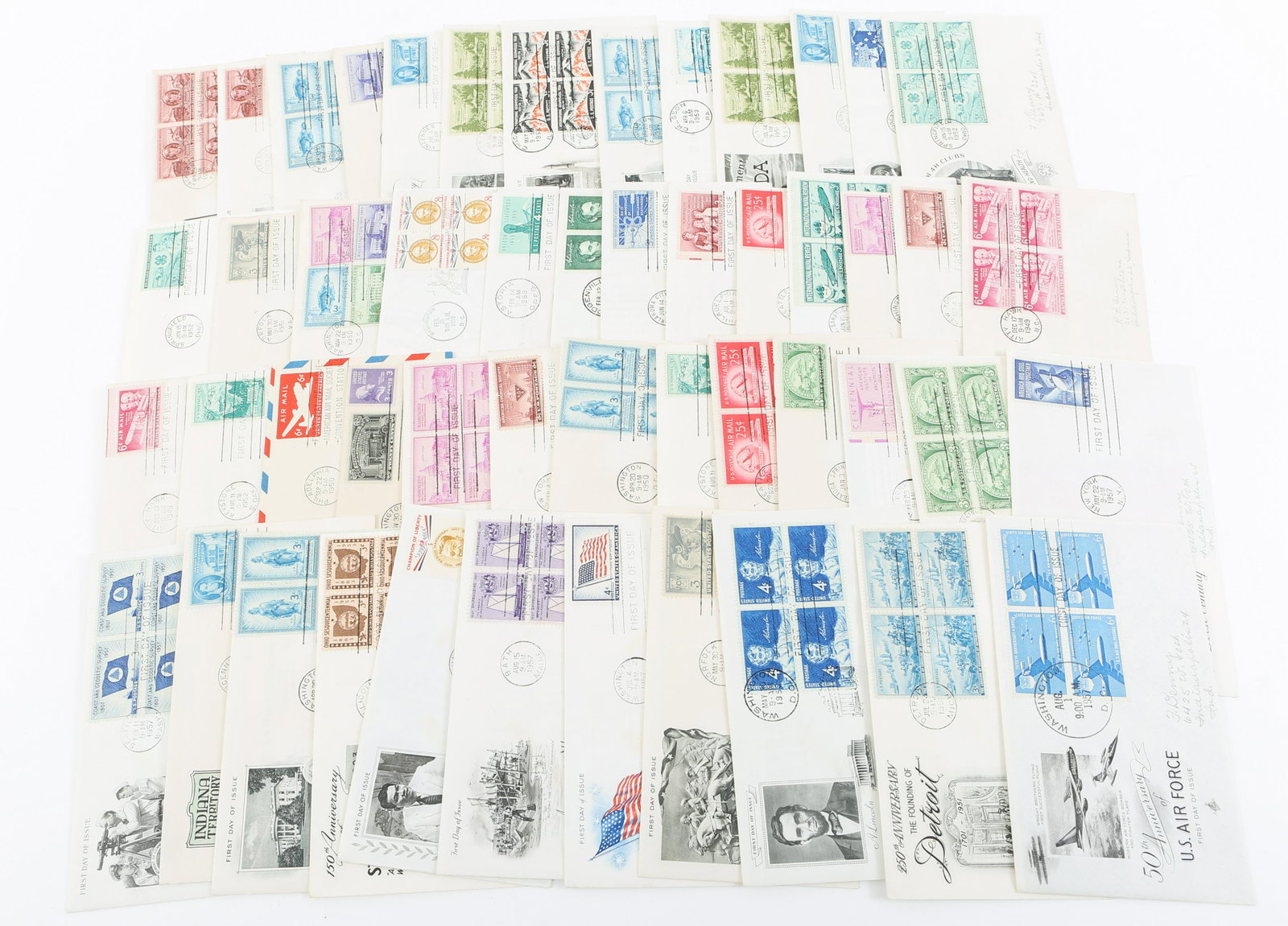 FIRST DAY ISSUE STAMP ENVELOPES - LOT OF 50: FIRST DAY ISSUE STAMP ENVELOPES - LOT OF 50 Lot of 50 commemorative first day issue stamp envelopes dating from the late 1940s to the late 1950s with themes including: United Confederate Veterans fina