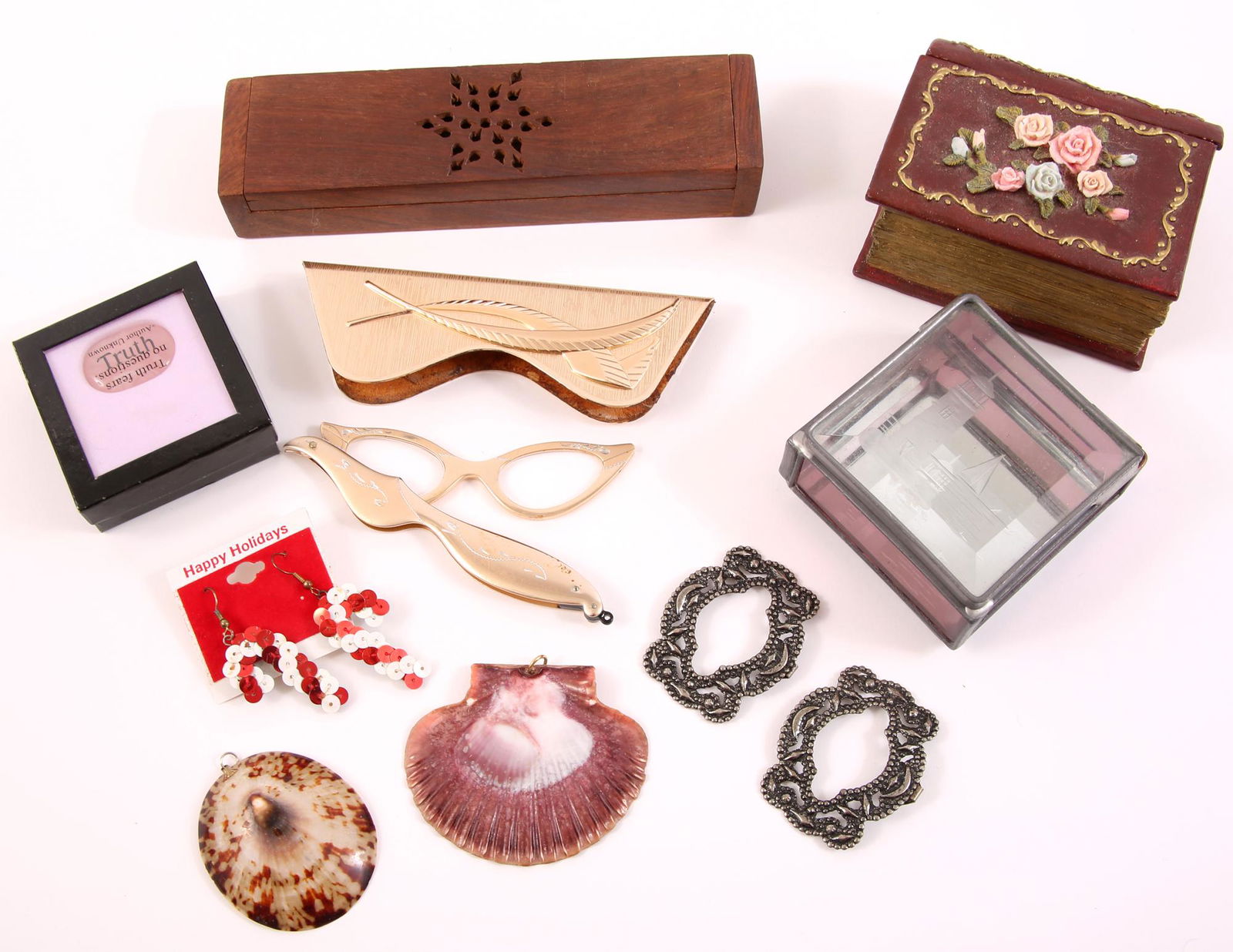 TRINKET BOXES, GLASSES, SHOE CLIPS & MORE: TRINKET BOXES, GLASSES, SHOE CLIPS & MORE To include reading glasses, trinket boxes, shell pendants, earrings, and stone.
