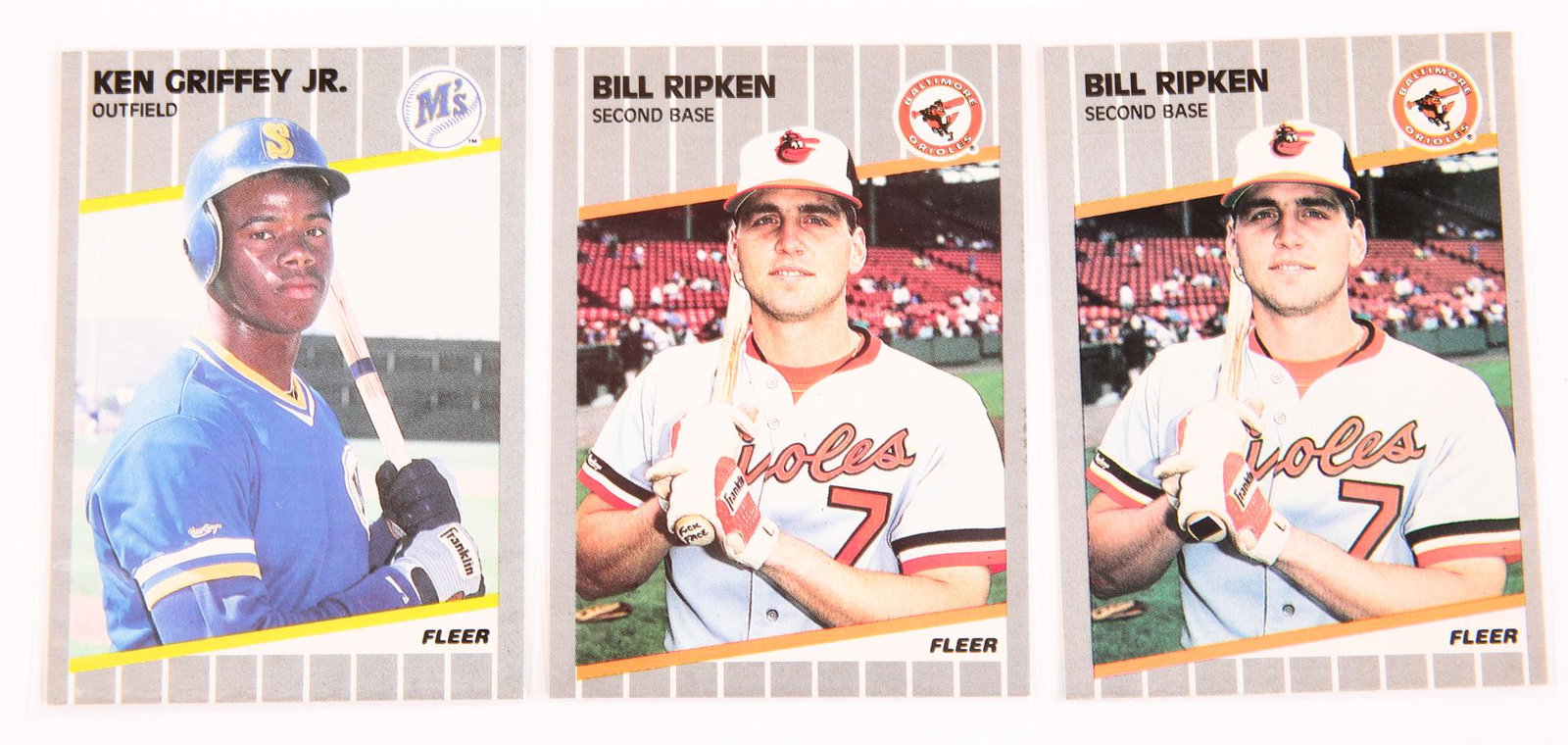 BETTER 1989 FLEER BASEBALL CARD SET - LOT OF 3: BETTER 1989 FLEER BASEBALL CARD SET - LOT OF 3 Lot of three 1989 Fleer baseball trading cards, better cards in the set, including Bill Ripken #616 with edited bat text, Bill Ripken #616 with