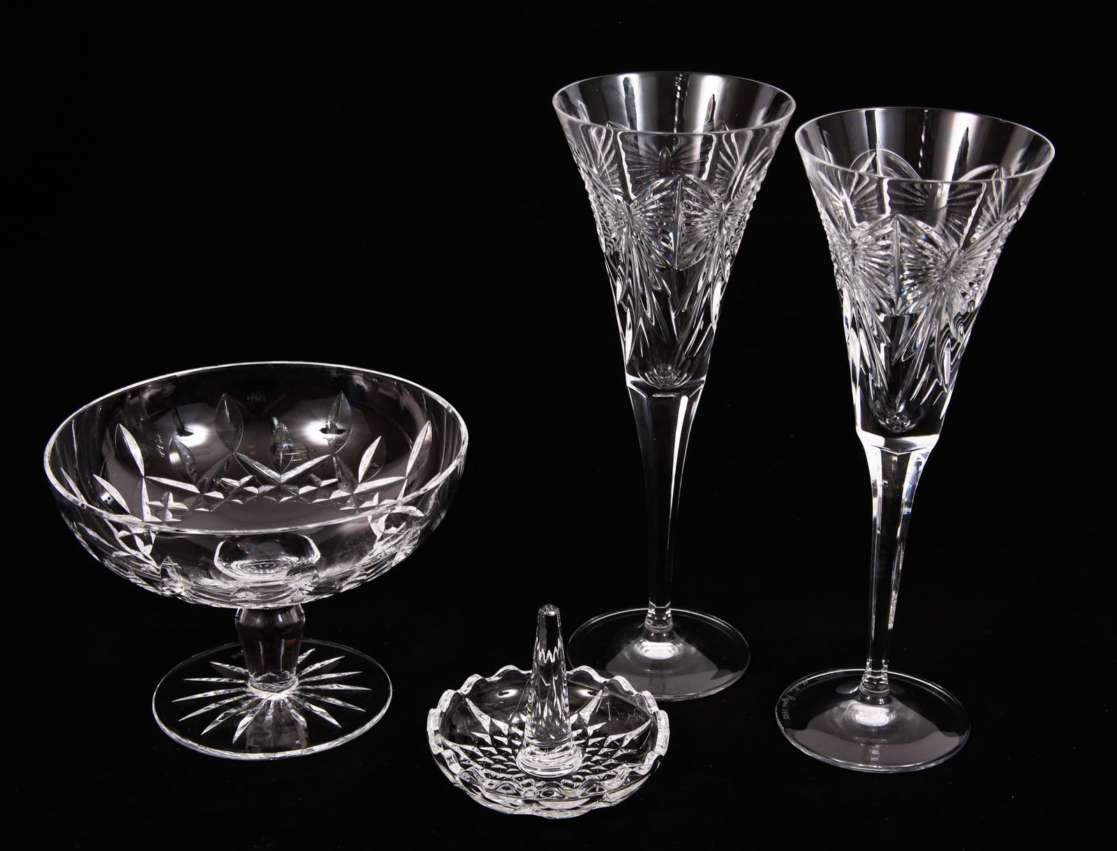 WATERFORD CRYSTAL CANDY DISH, DRINK WARE & RING HOLDER: WATERFORD CRYSTAL CANDY DISH, DRINK WARE & RING HOLDER Lot of 4 Waterford crystal acid-etched pieces, including: Footed candy dish; 6 in. diameter, 4.5 in. height. Ring holder; 3.5 in. diameter