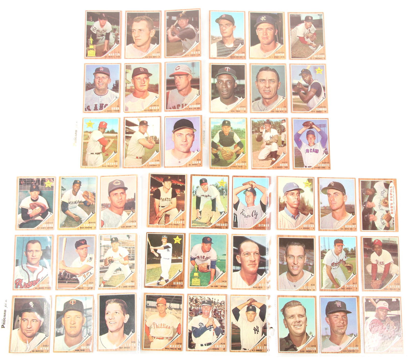TOPPS 1962 BASEBALL CARDS - COLLECTORS LOT OF 45: TOPPS 1962 BASEBALL CARDS - COLLECTORS LOT OF 45 To include players from various teams 1962 Topps Chewing Gum trading cards: Stuart, Fregosi, Ditmar, Heist, Curtis Gibbs, Daley, Mauch, Fairly, Ortega,