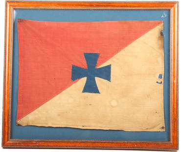 CIVIL WAR FLANK MARKER FLAG - ARMY OF POTOMAC: CIVIL WAR FLANK MARKER FLAG - ARMY OF POTOMAC Framed Civil War flank marker flag. The field, or background, of the flag is composed of red and white cloth pieces sewn together diagonally. A blue cross