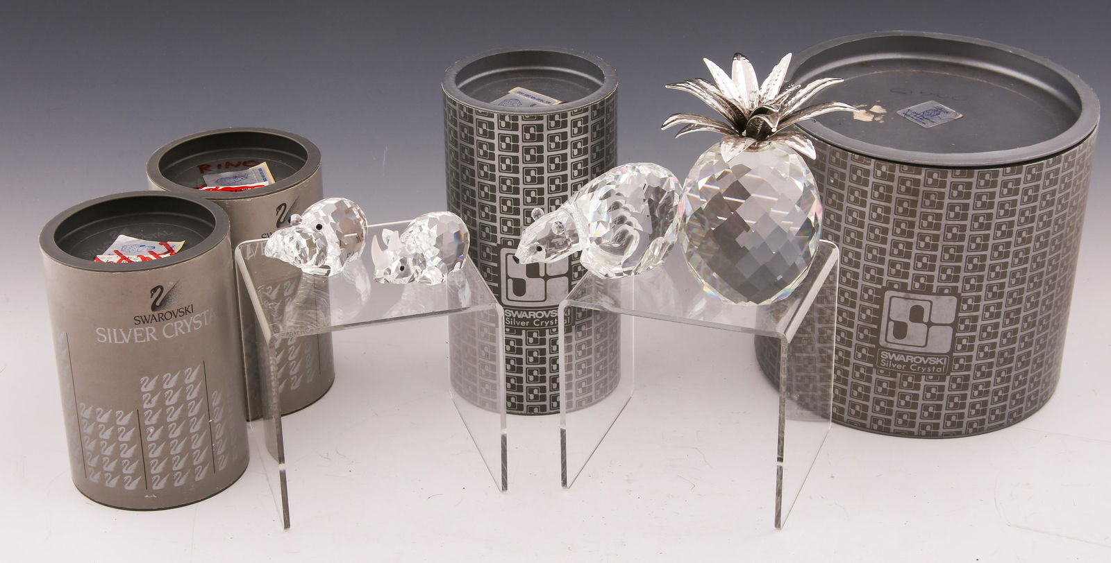 SWAROVSKI CRYSTAL FIGURINES (1 of 4)