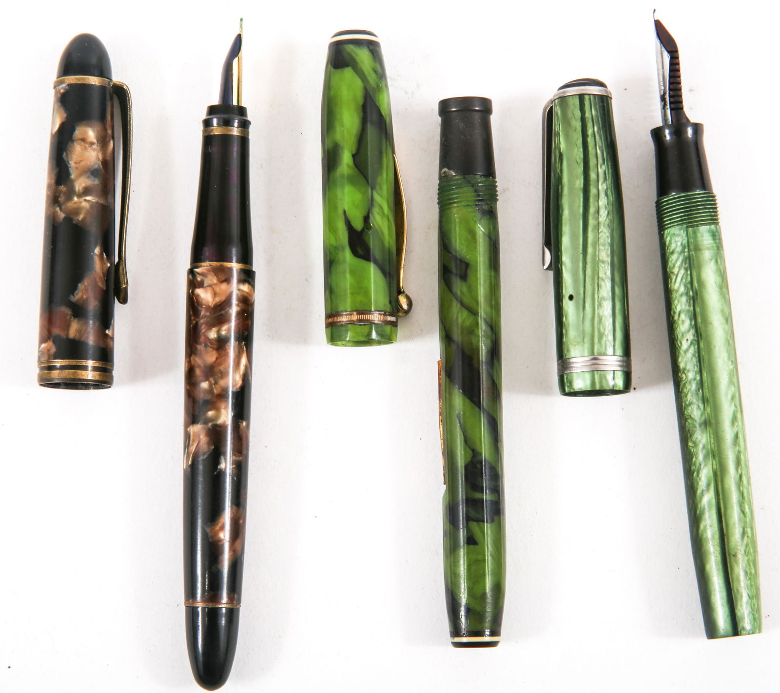 20TH CENTURY ART DECO & RETRO FOUNTAIN PENS - LOT OF 3 (1 of 5)