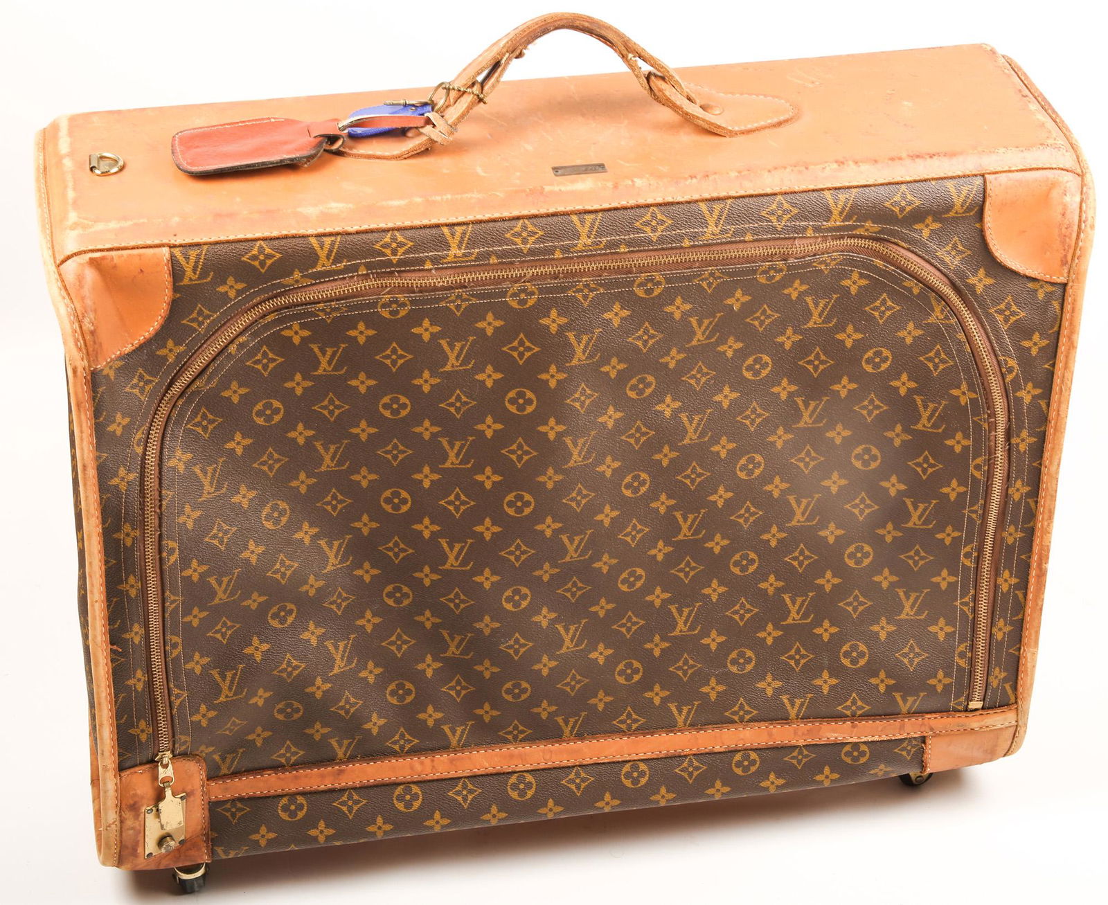 1970s ERA LOUIS VUITTON SOFT SIDE SUITCASE (1 of 11)