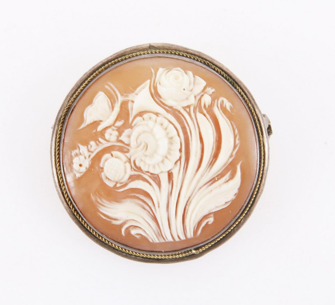 STERLING SILVER SHELL CAMEO BROOCH PENDANT (1 of 2)
