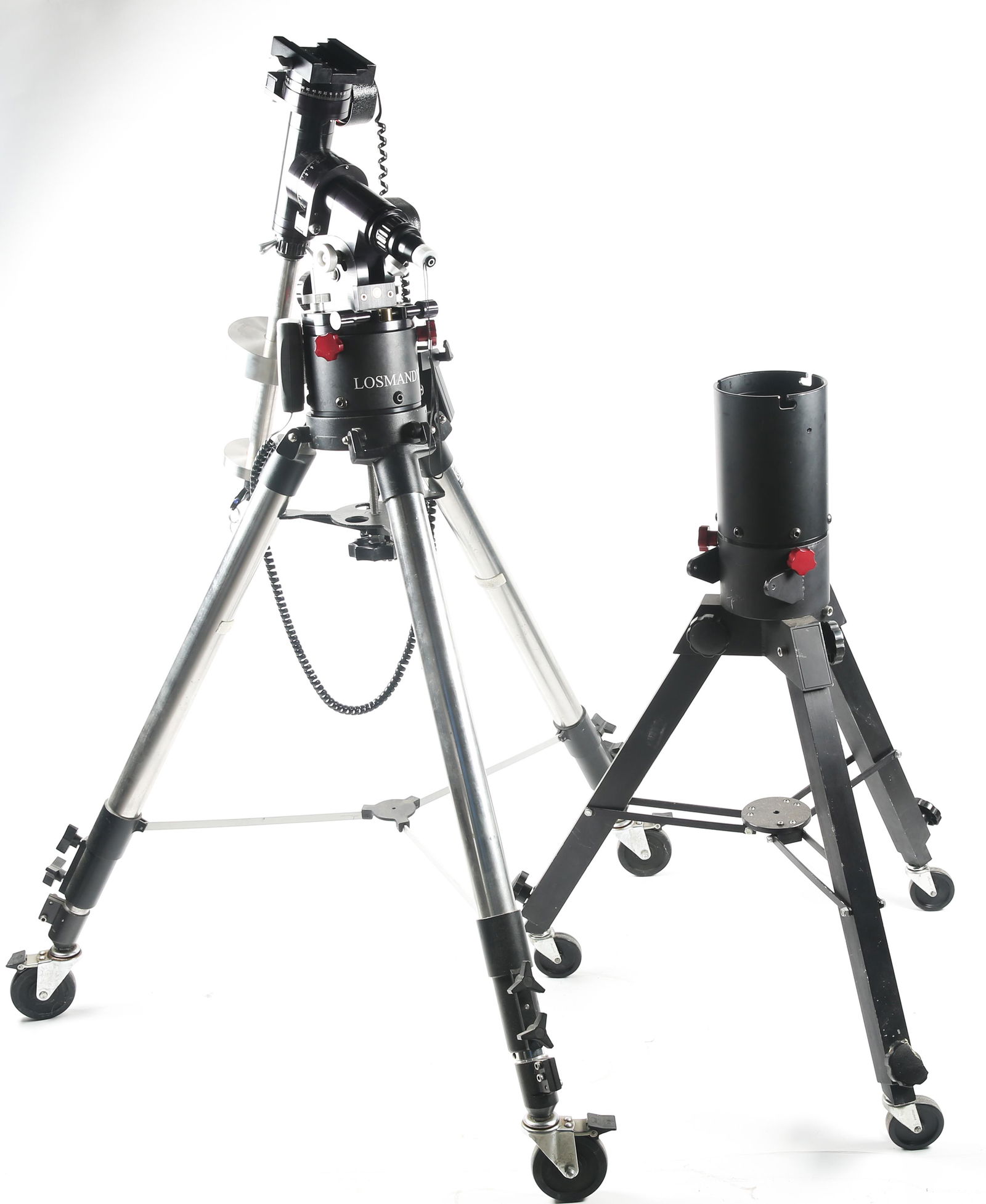 LOSMANDY GM 8 EQUATORIAL TELESCOPE MOUNT & TRIPODS (1 of 5)
