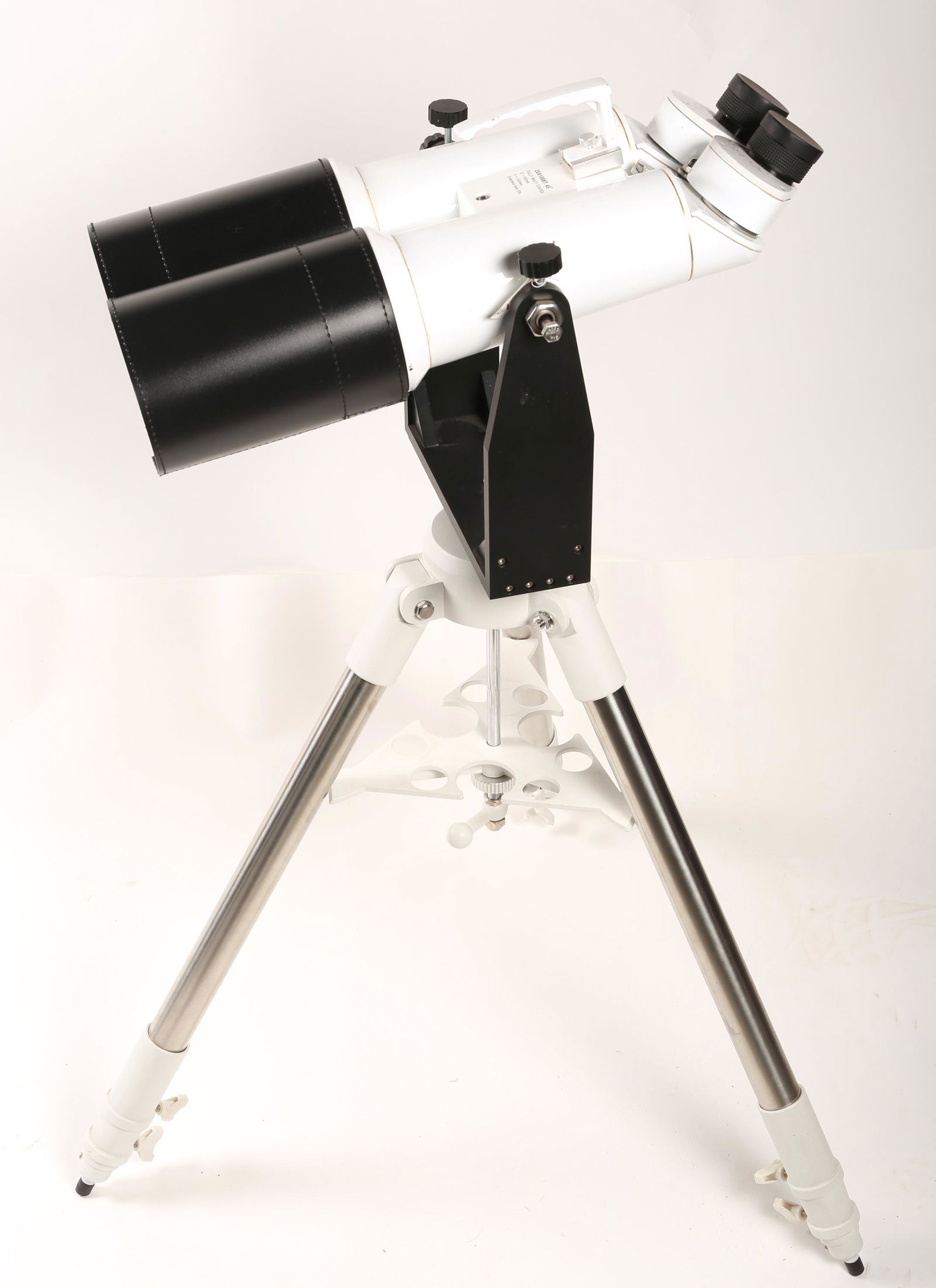 20X100 BT 45 DEGREE BINOCULARS SETUP (1 of 7)