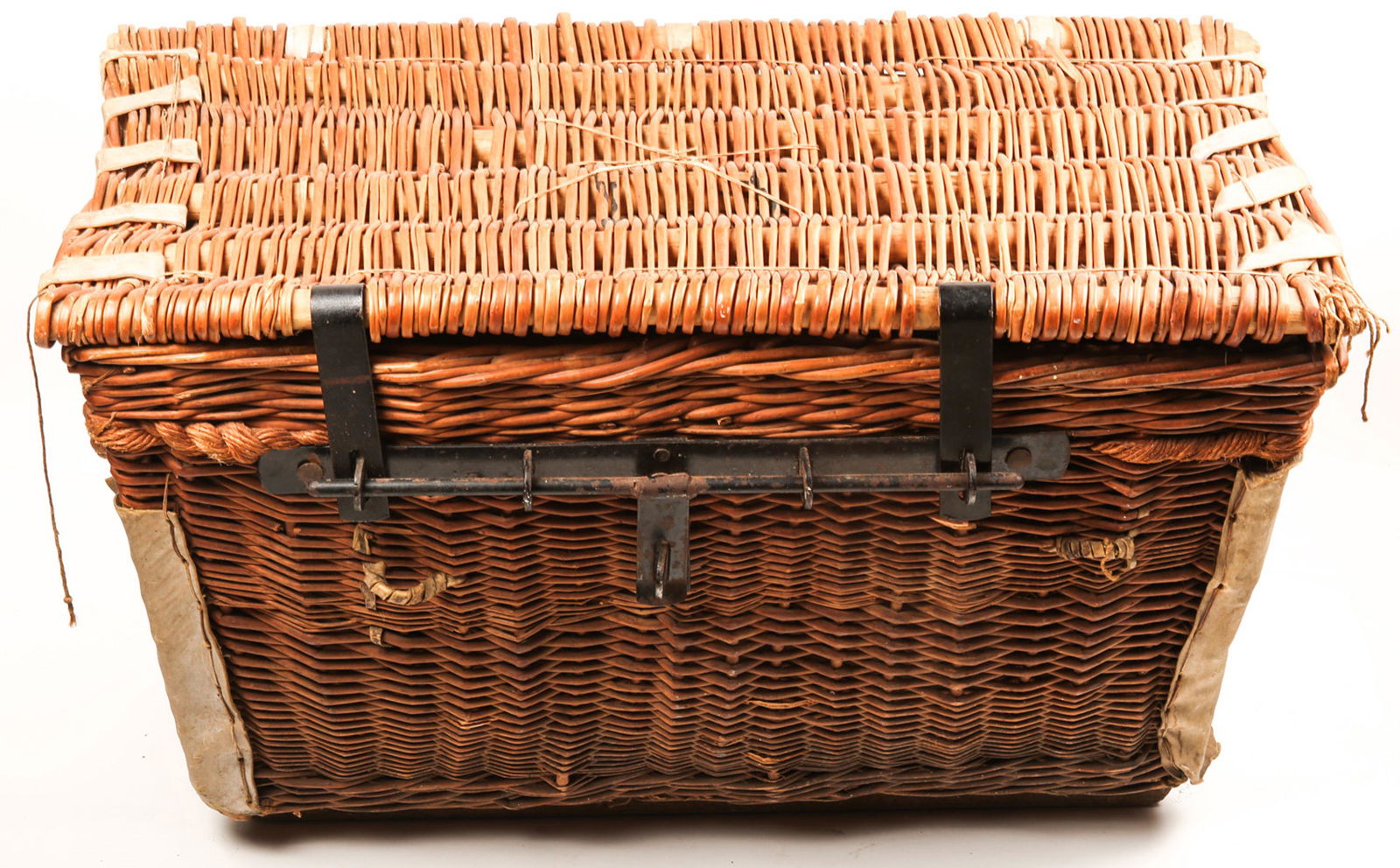 EARLY 20TH C. WICKER STORAGE TRUNK WITH IRON LATCH (1 of 9)