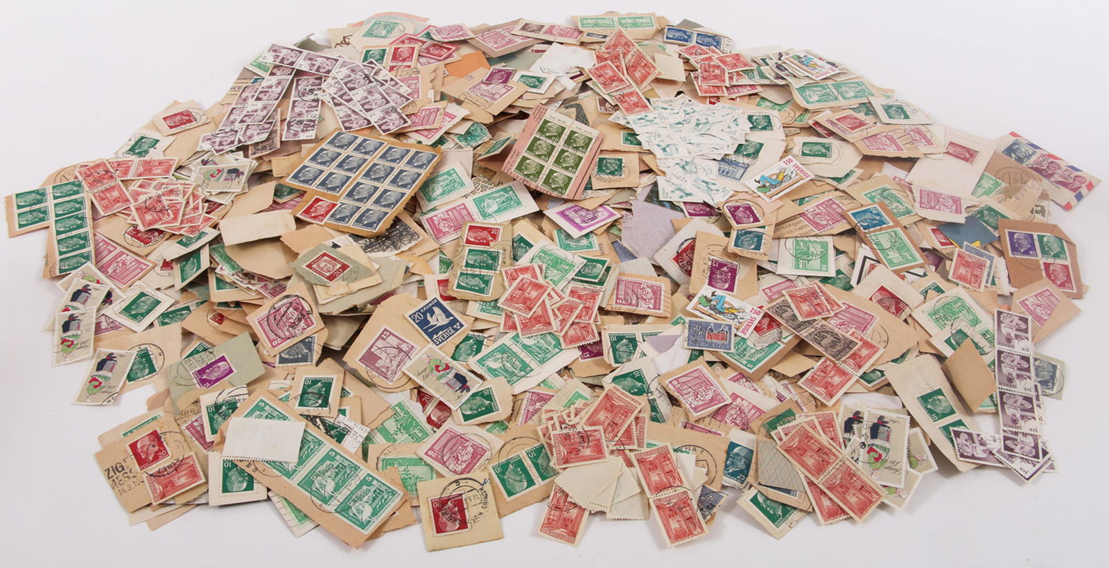 POSTAGE STAMPS SWEDEN & GERMANY (1 of 8)