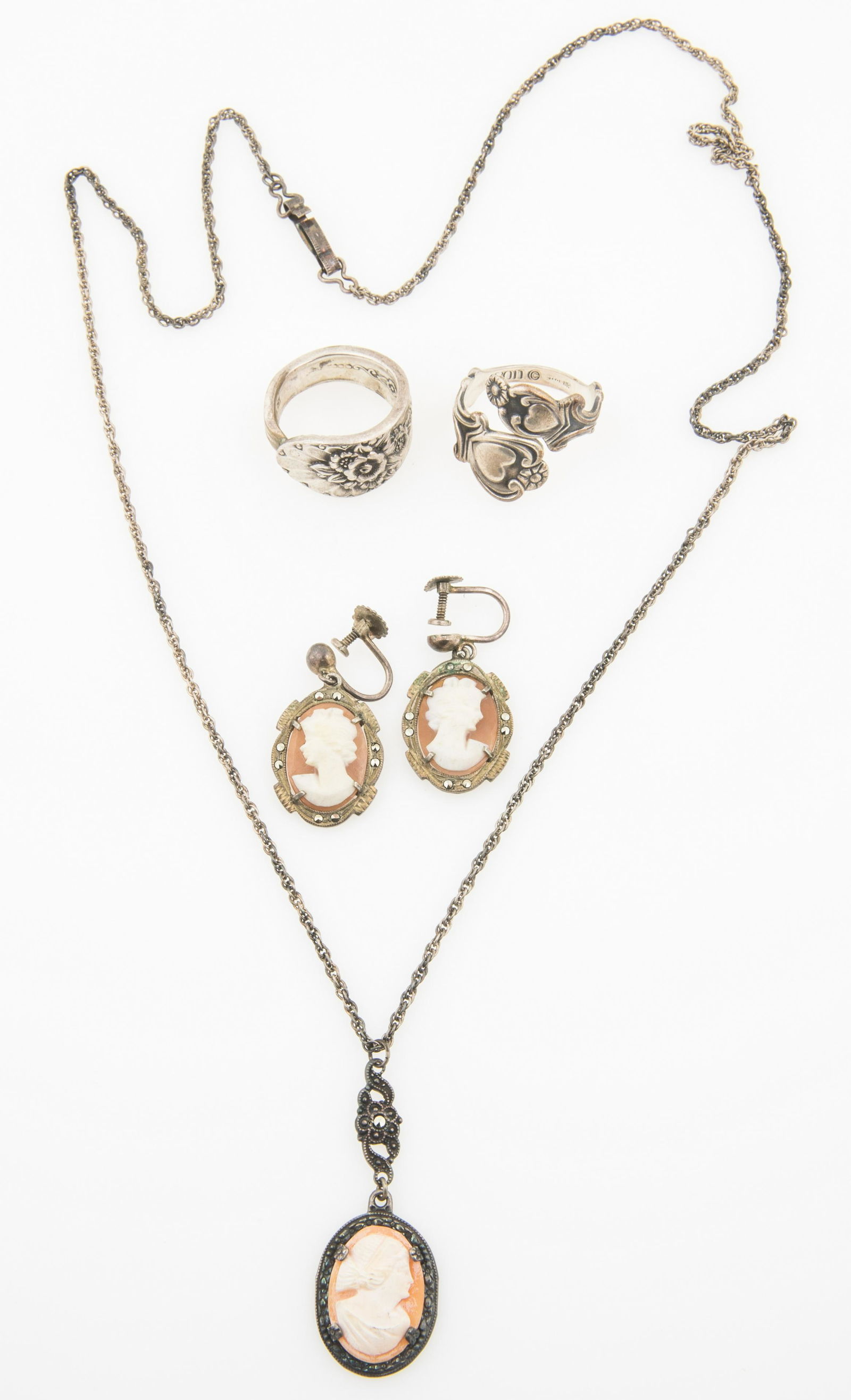 STERLING SILVER CAMEO PENDANT NECKLACE EARRINGS & RINGS (1 of 6)
