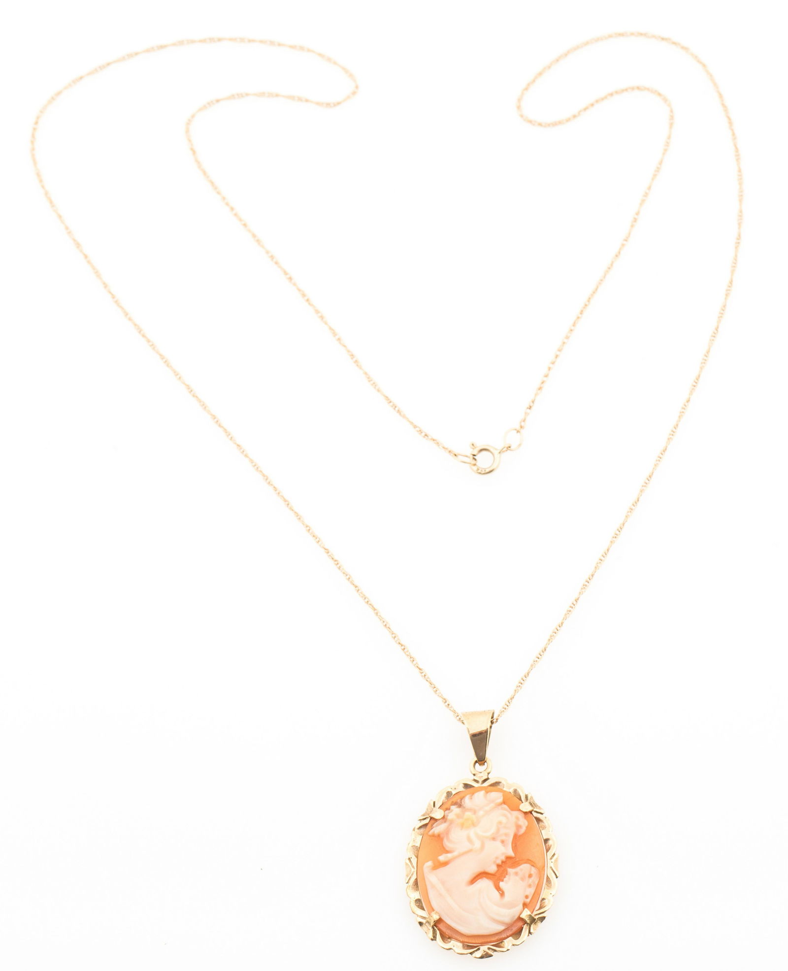14K YELLOW GOLD CAMEO PENDANT ON CHAIN (1 of 5)