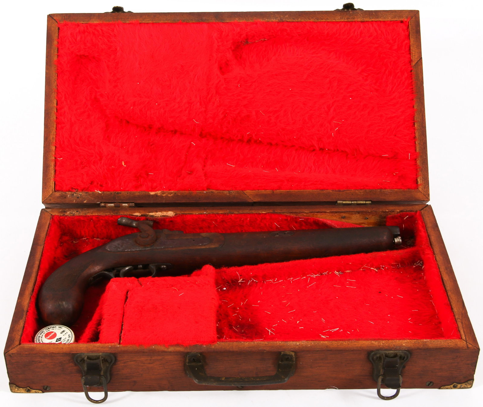 EIG EIBAR 12mm PERCUSSION PISTOL WITH CASE: EIG EIBAR 12mm PERCUSSION PISTOL WITH CASE Eig Eibar mid-century reenactor's 12mm percussion cap pistol. Features: 10" octagaonal barrel Barrel stamped Eig Eibar Spain, serial number 43588, and 10.5 F