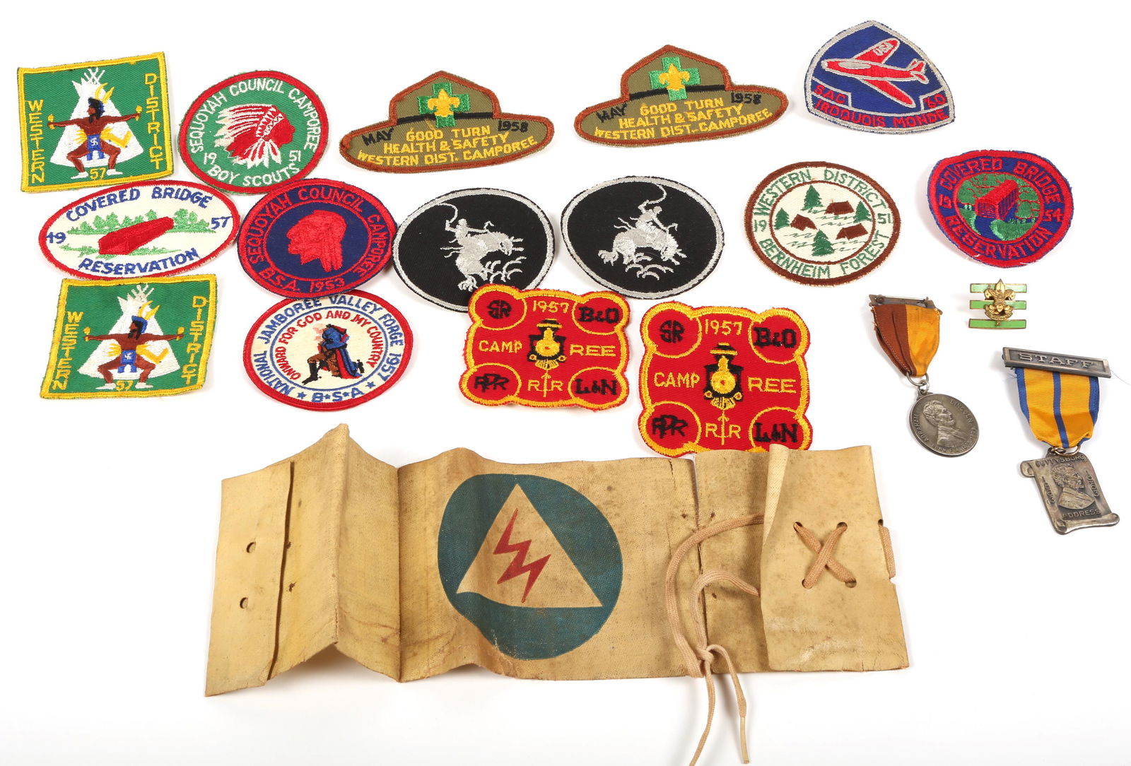 BOY SCOUTS OF AMERICA PATCHES, PINS, & ARMBAND LOT (1 of 4)